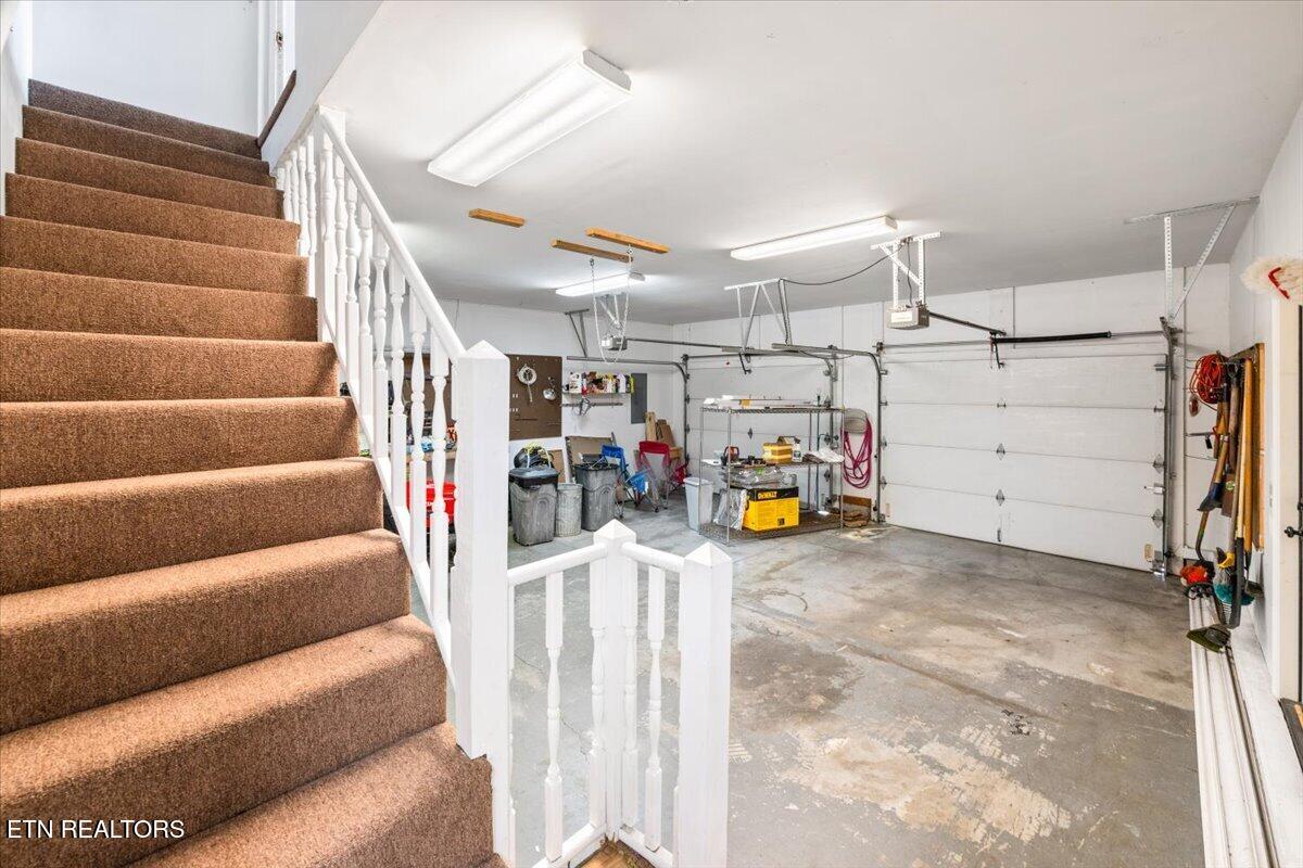 116 Colonial Heights, LaFollette