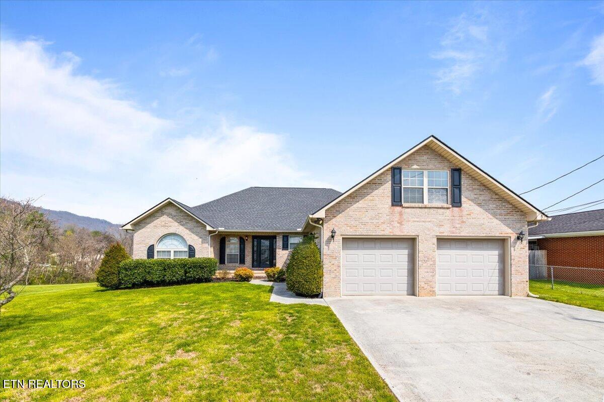 116 Colonial Heights, LaFollette