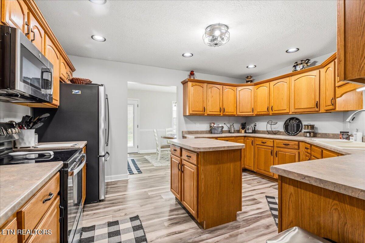 116 Colonial Heights, LaFollette