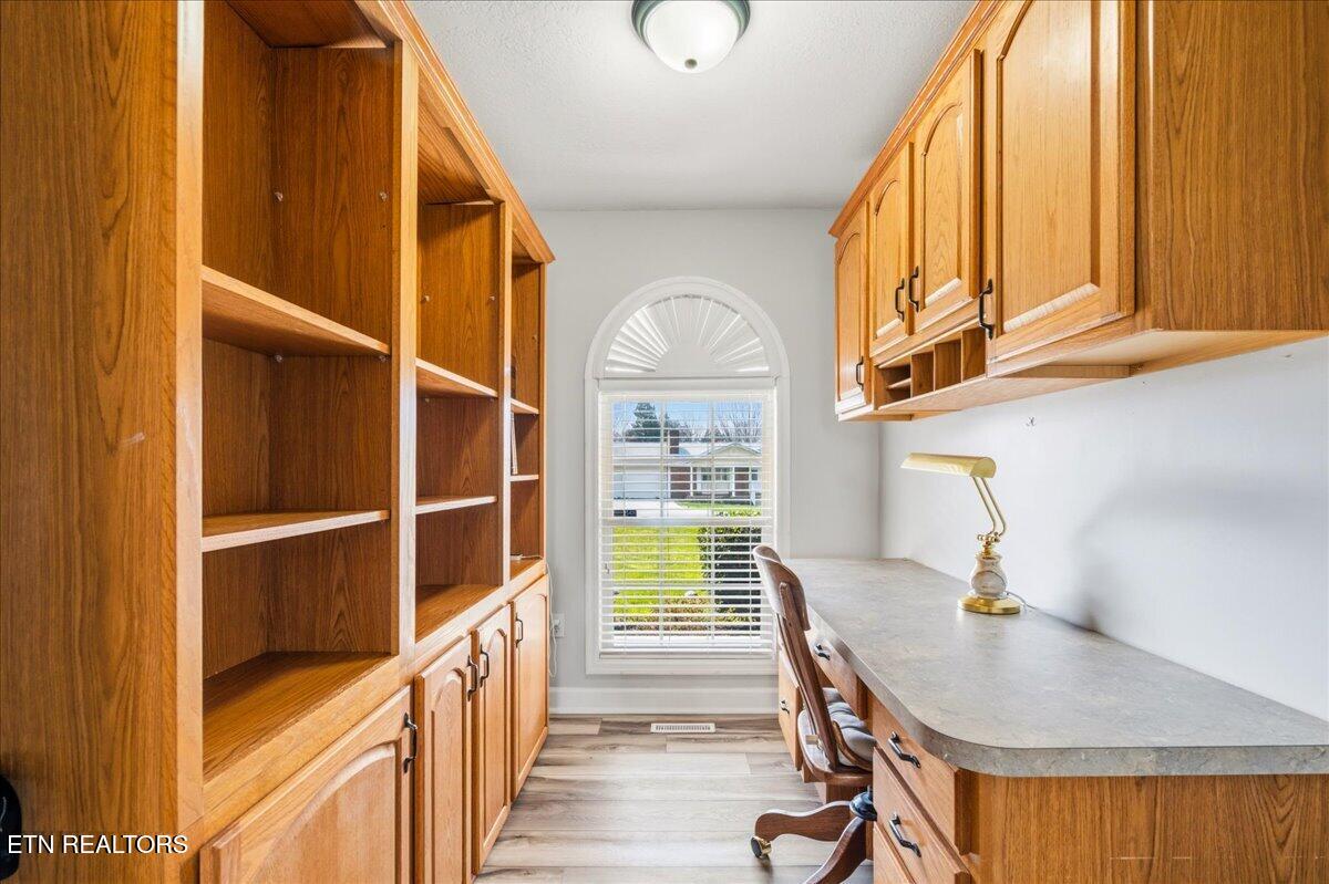 116 Colonial Heights, LaFollette