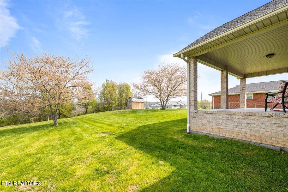 116 Colonial Heights, LaFollette