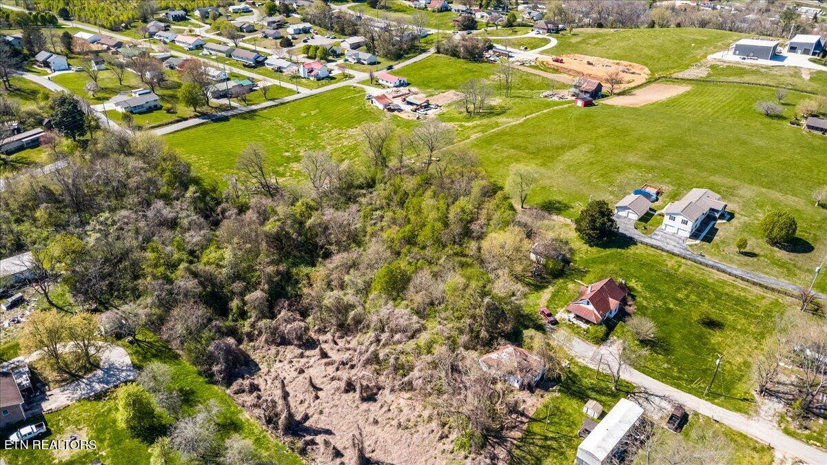Island Ford Rd