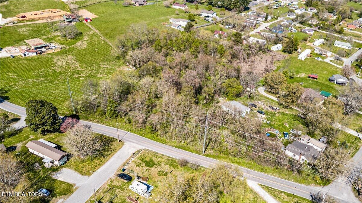 Island Ford Rd