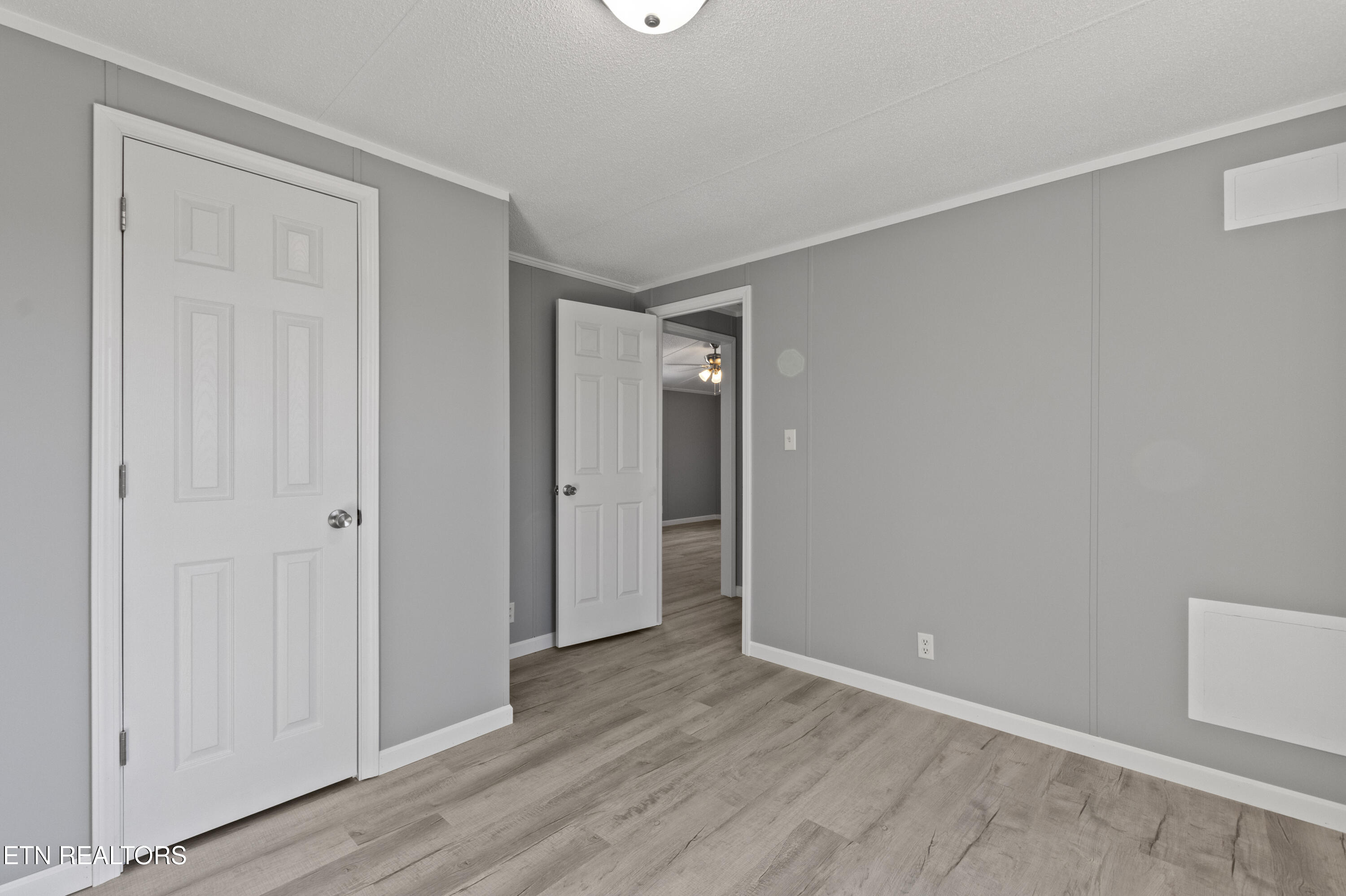 715 E Beech St, LaFollette