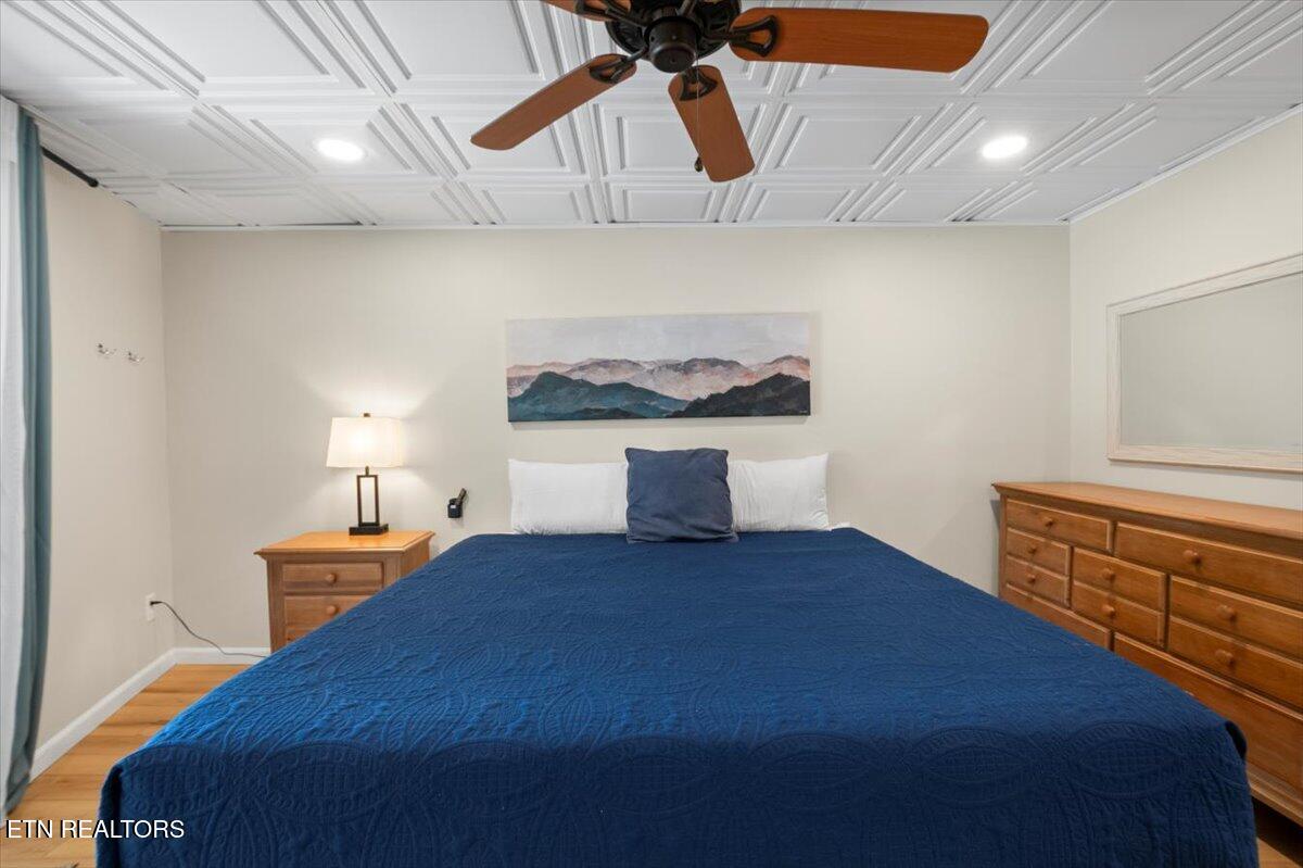 824 Deerfield Way, LaFollette