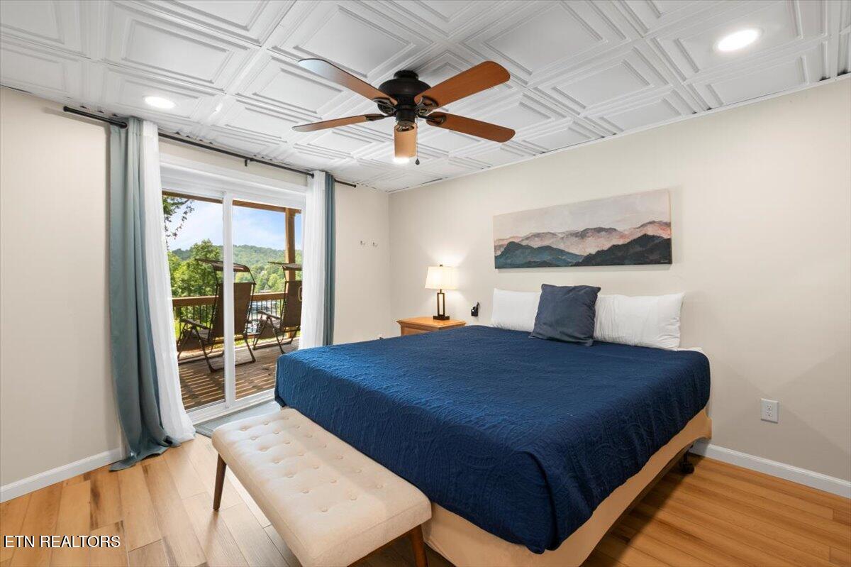 824 Deerfield Way, LaFollette