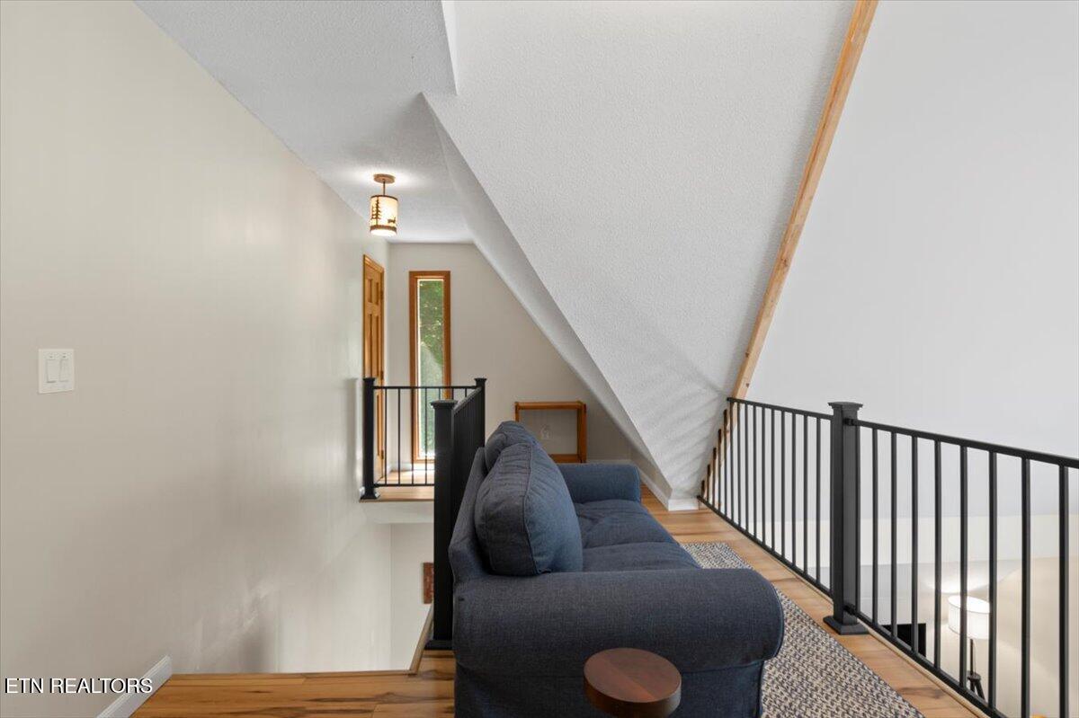 824 Deerfield Way, LaFollette