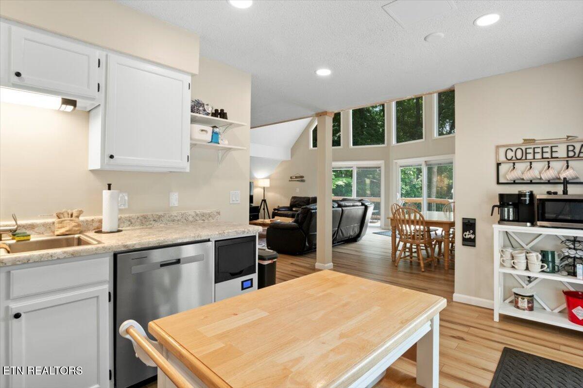 824 Deerfield Way, LaFollette