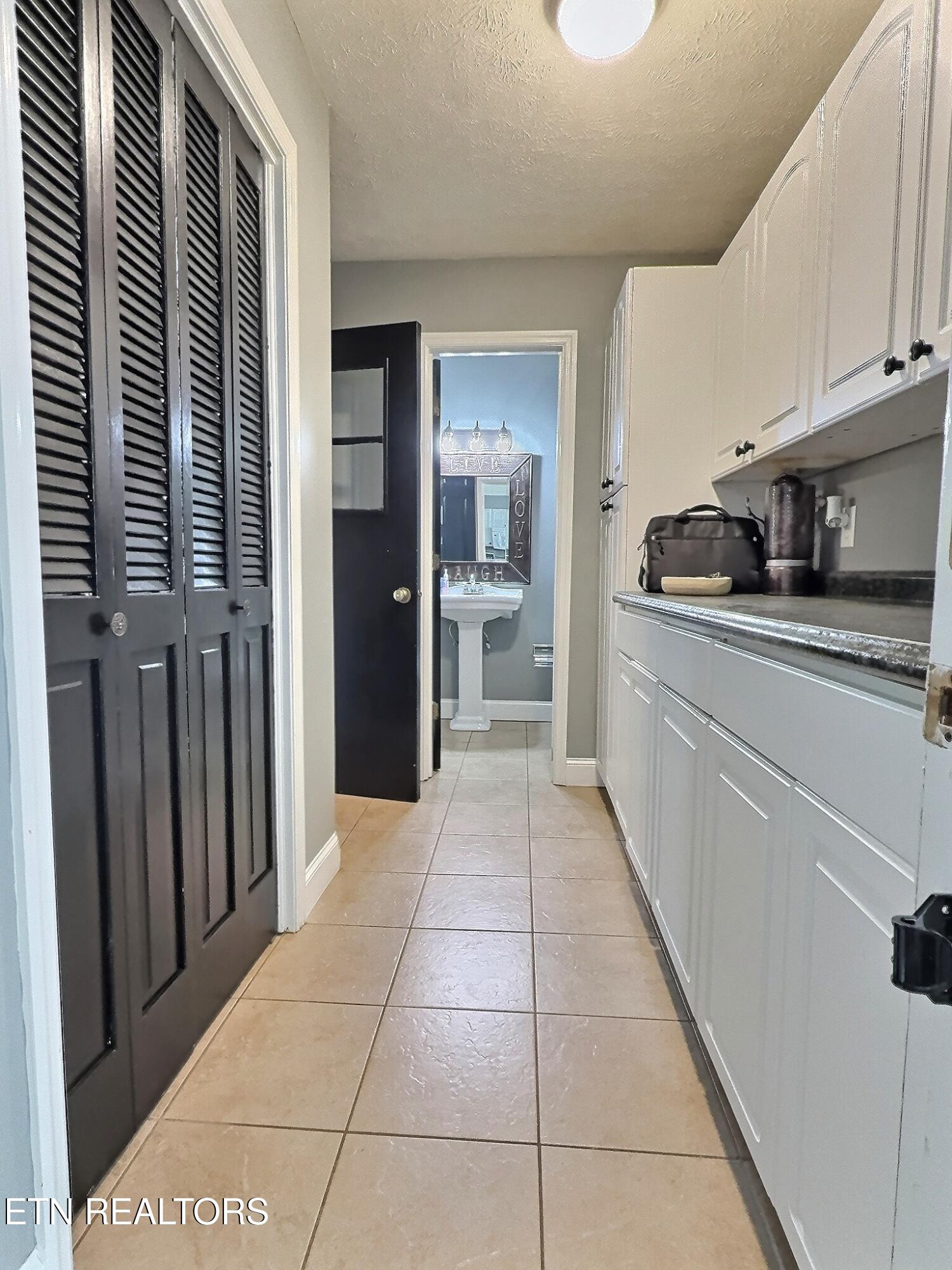 111 W Fir St, LaFollette