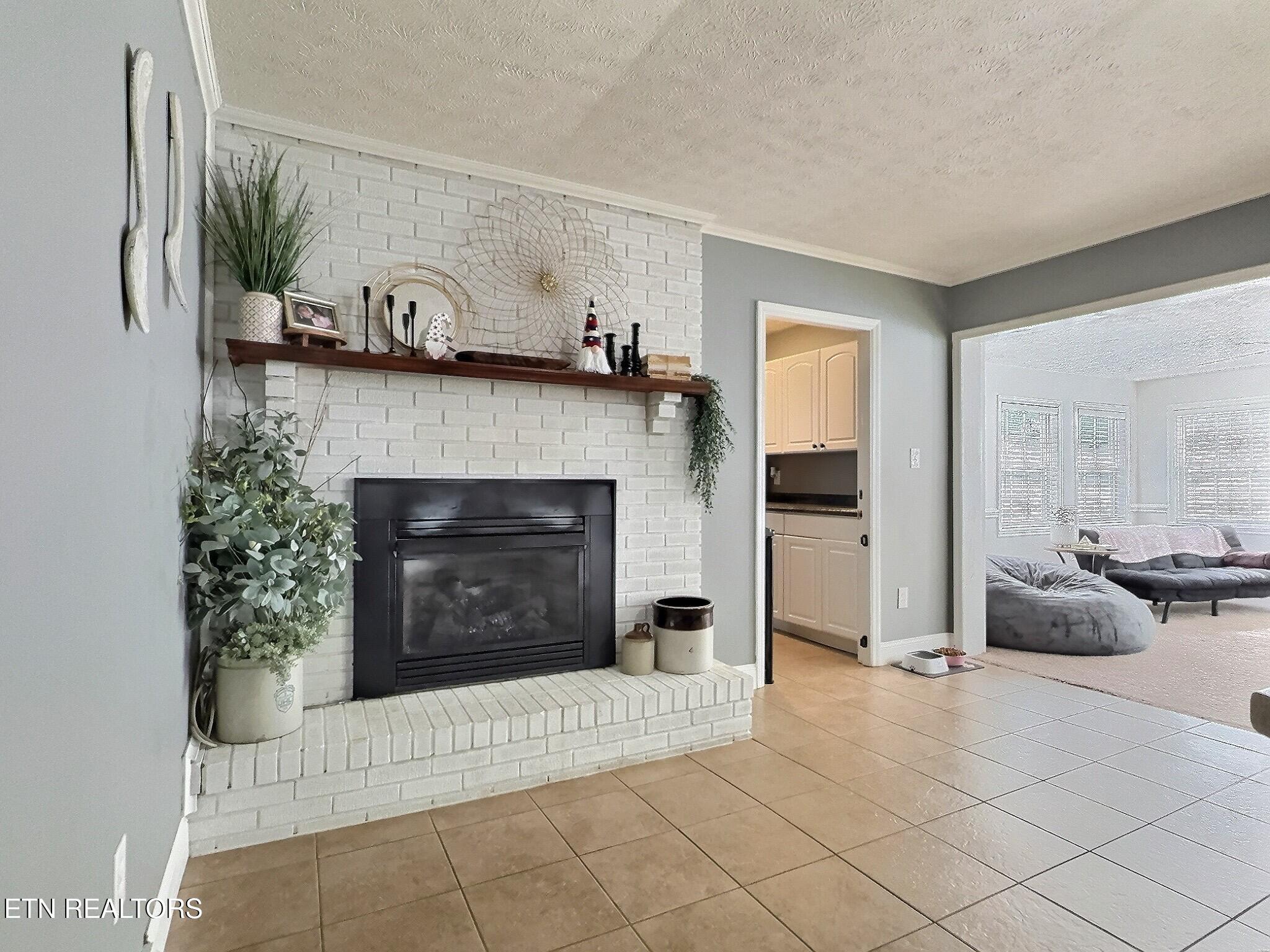 111 W Fir St, LaFollette