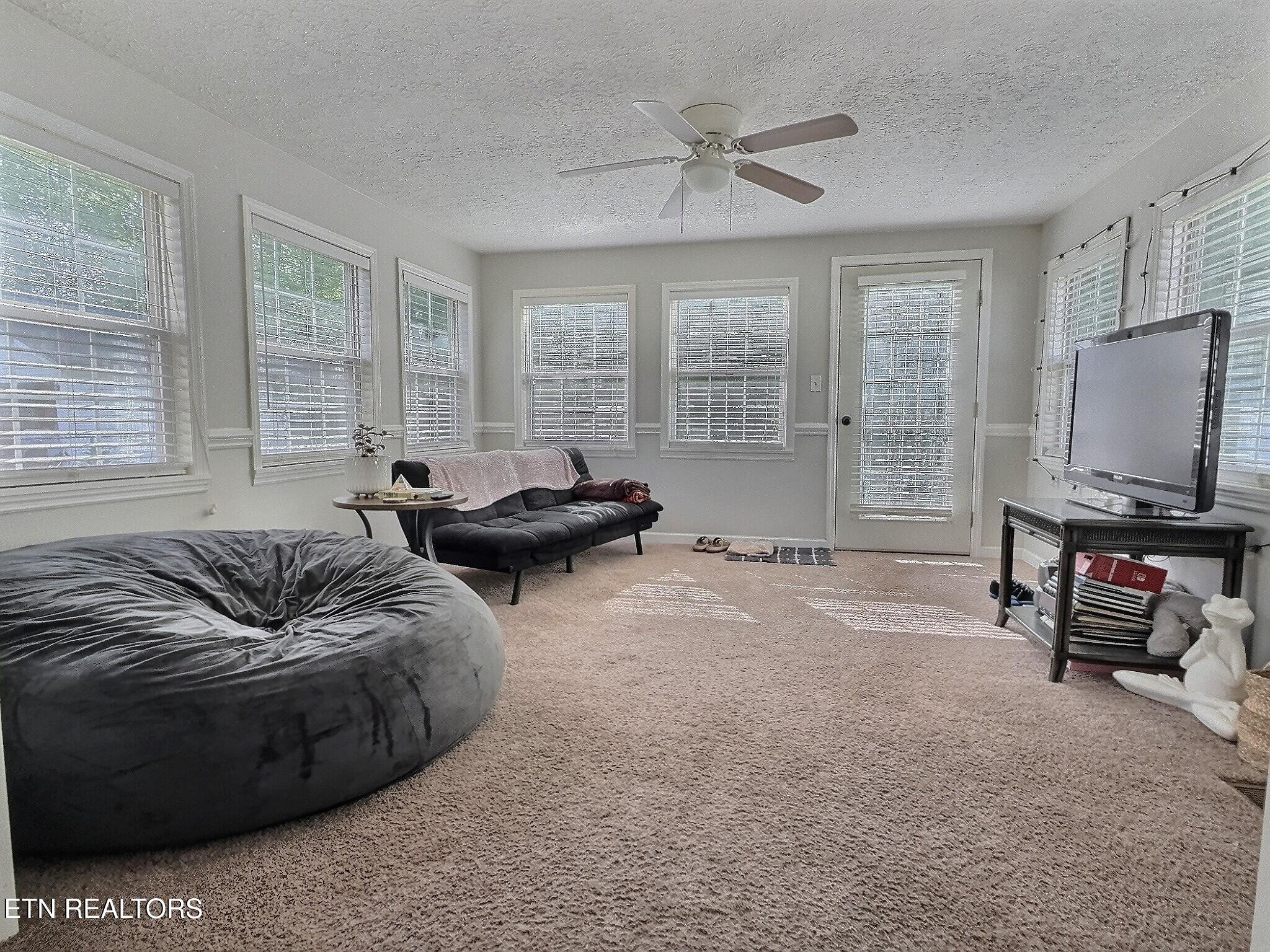 111 W Fir St, LaFollette