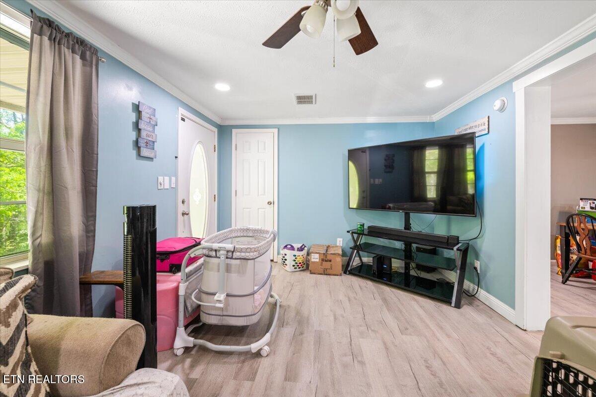 652 Indian Mountain Rd