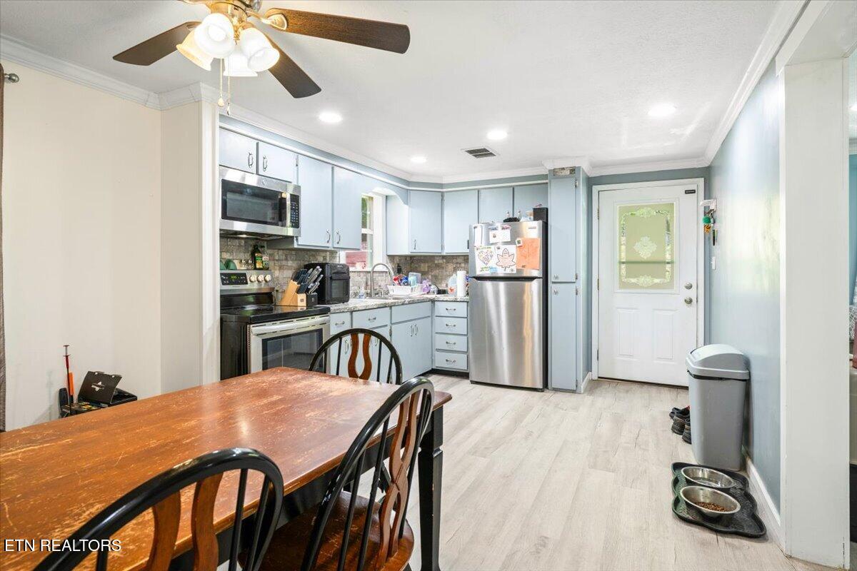 652 Indian Mountain Rd