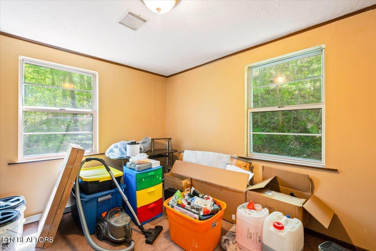 652 Indian Mountain Rd