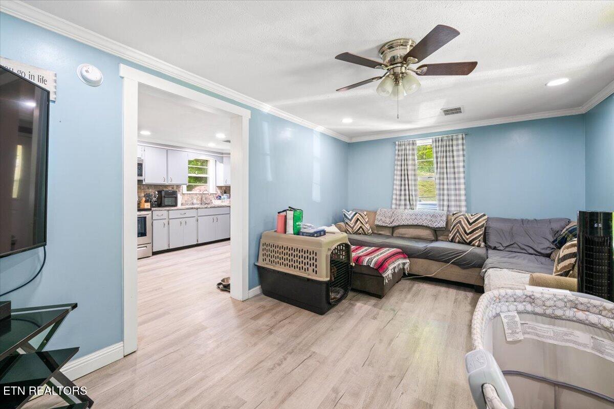 652 Indian Mountain Rd