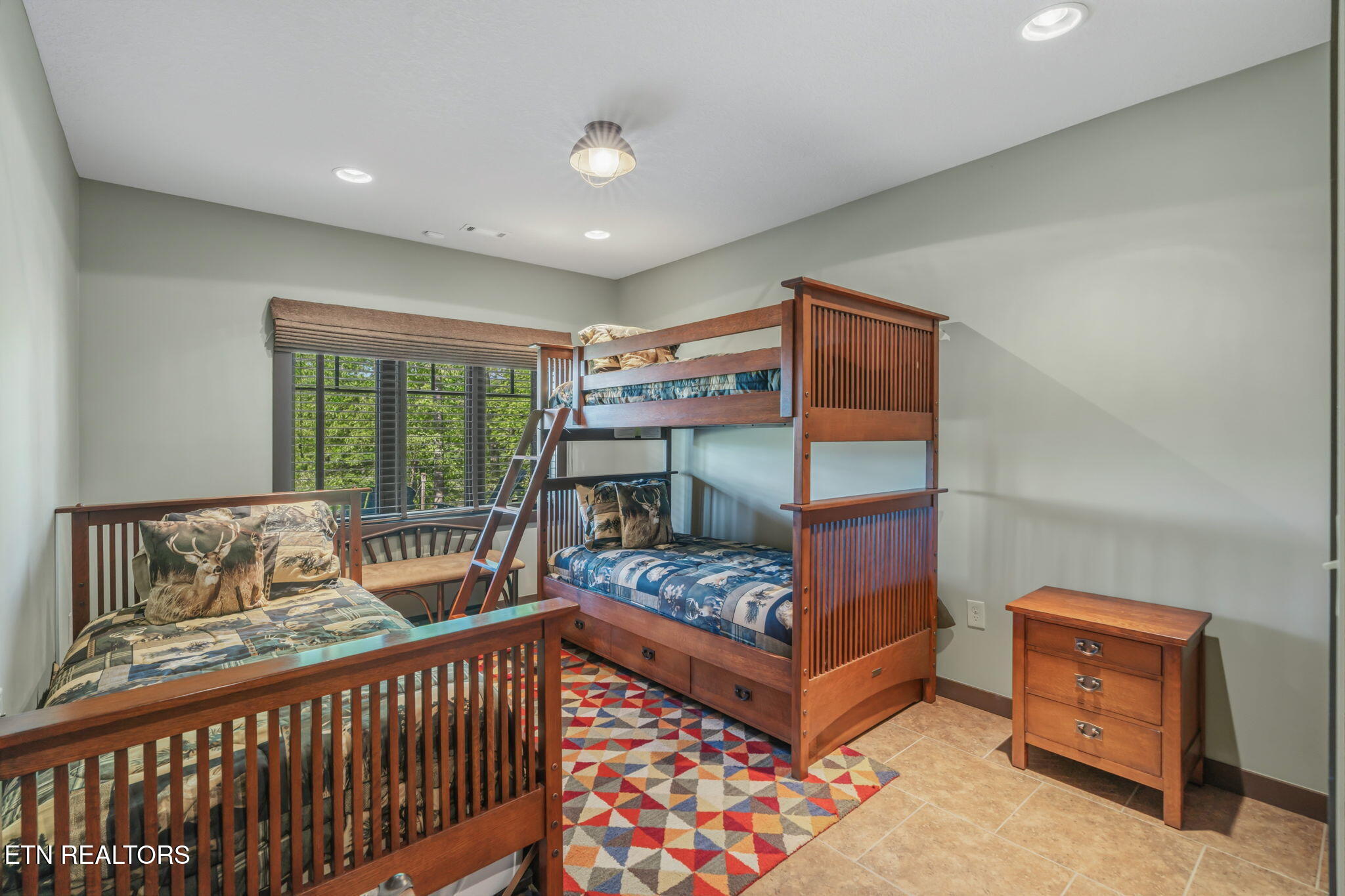 305 Foxwood Drive