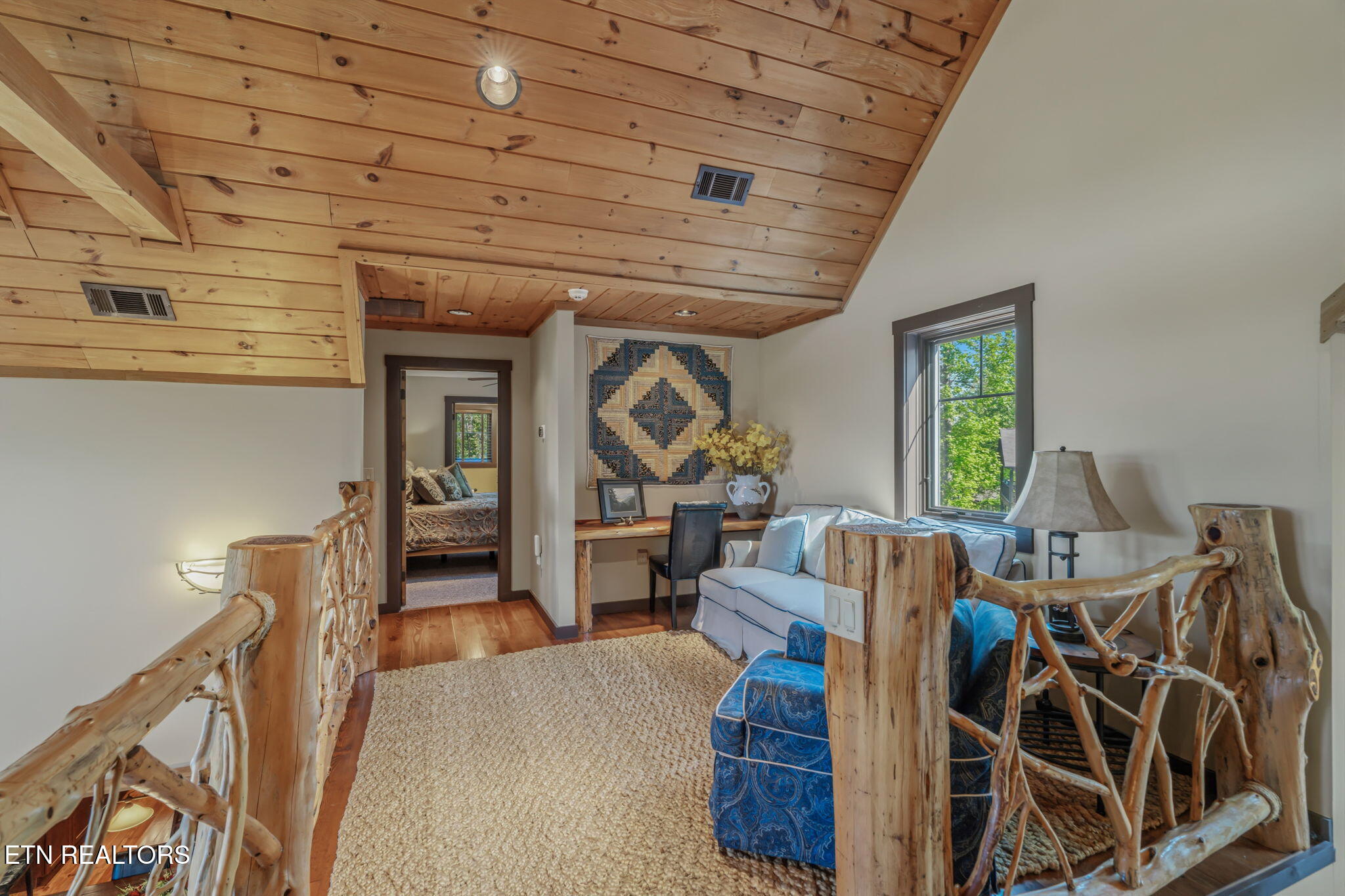 305 Foxwood Drive