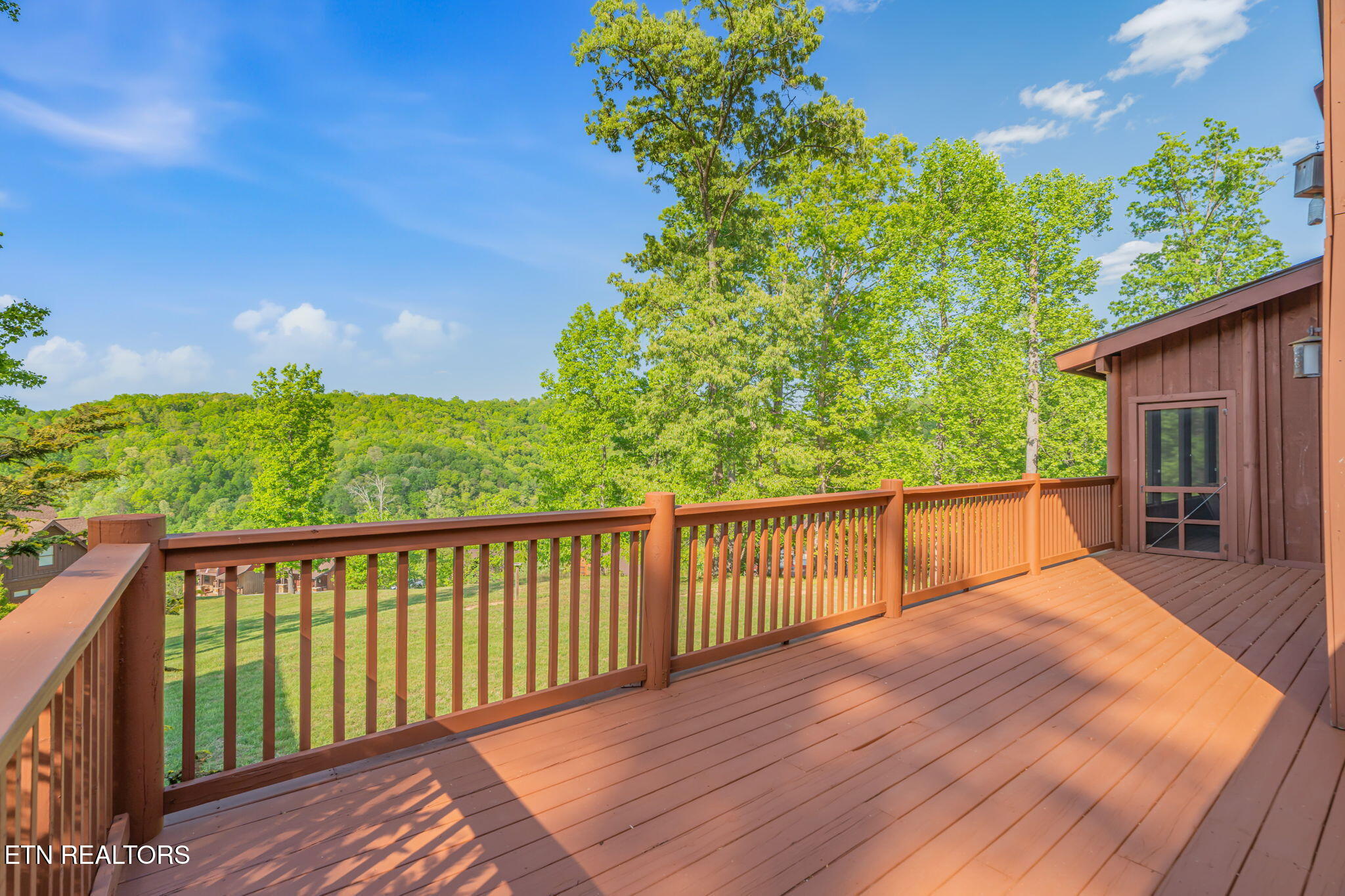 305 Foxwood Drive