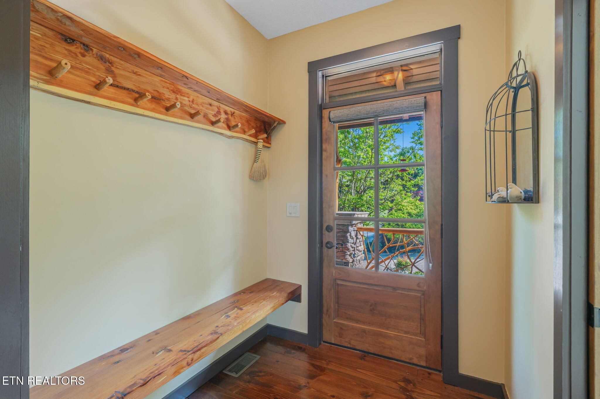 305 Foxwood Drive