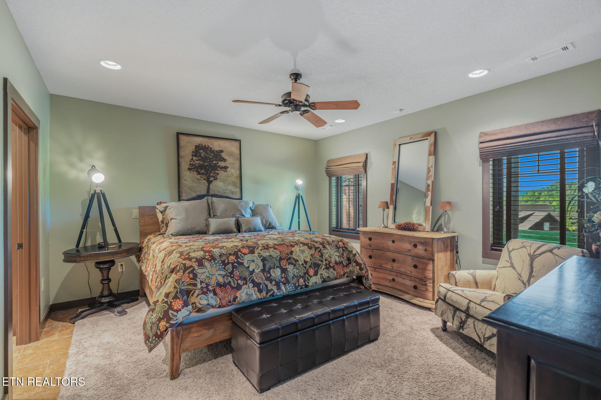 305 Foxwood Drive