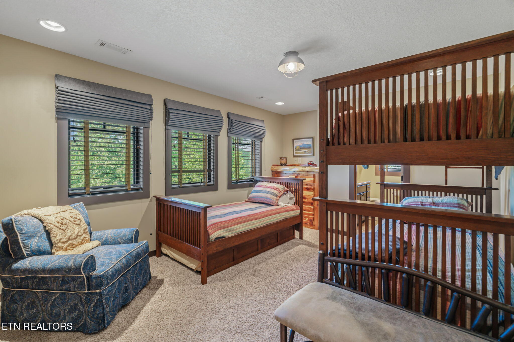 305 Foxwood Drive