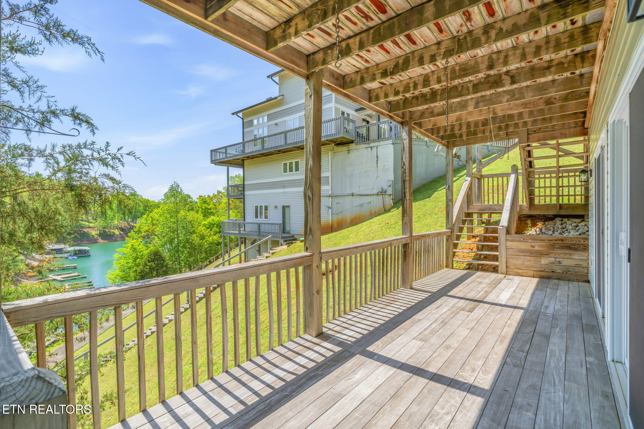 551 Deerwood Lane, LaFollette