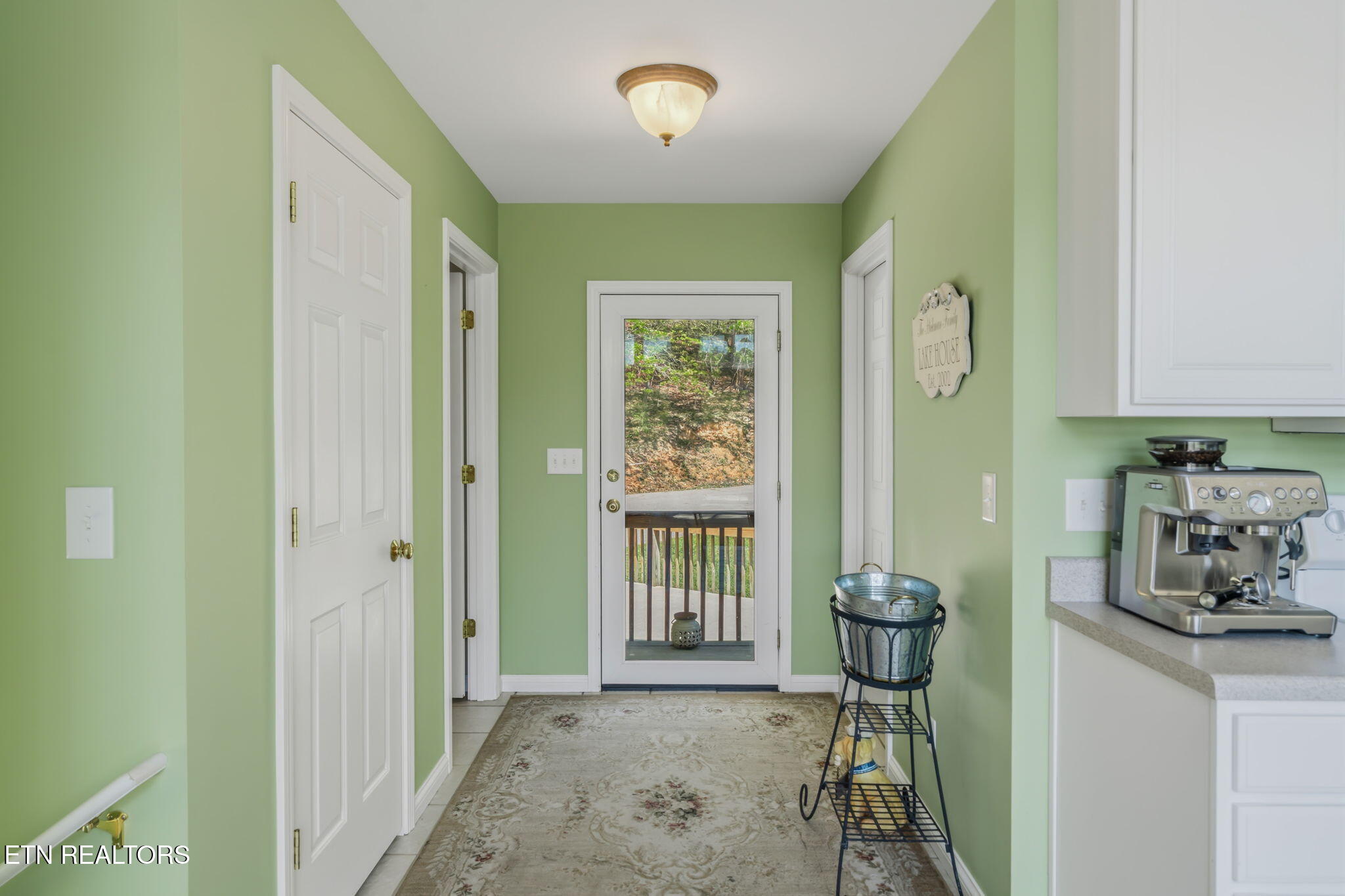 551 Deerwood Lane, LaFollette