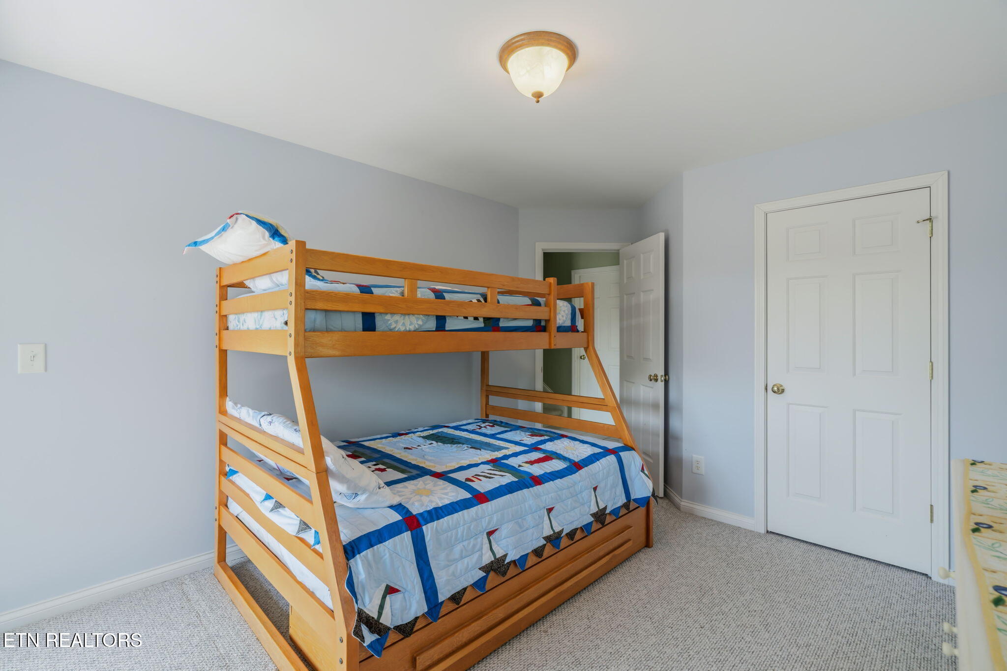 551 Deerwood Lane, LaFollette