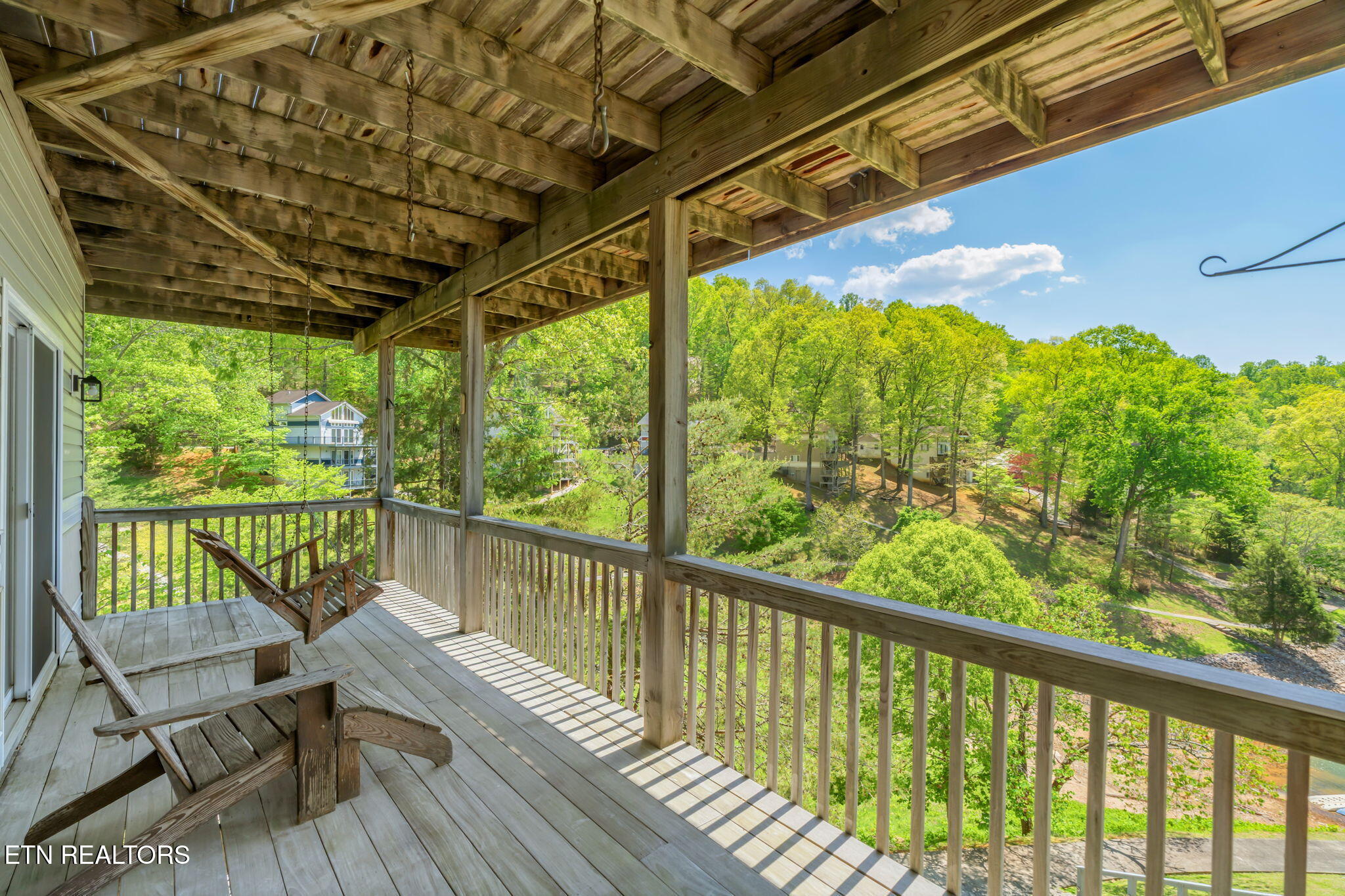 551 Deerwood Lane, LaFollette