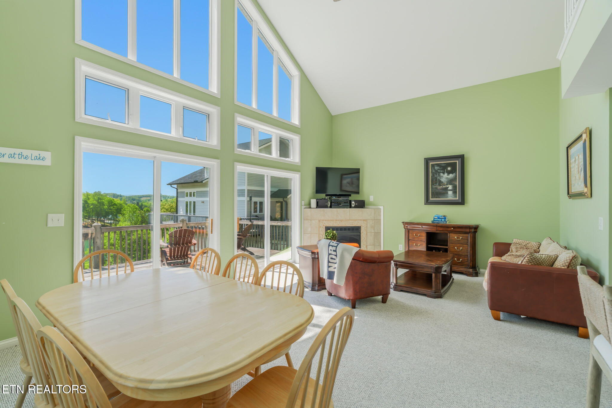 551 Deerwood Lane, LaFollette