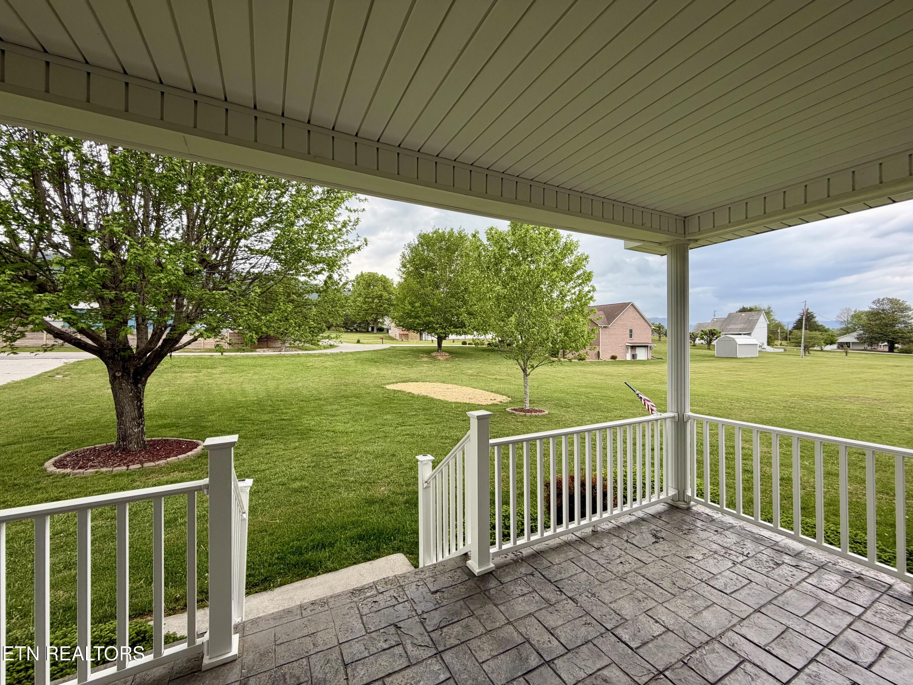 242 Thacker Drive, LaFollette