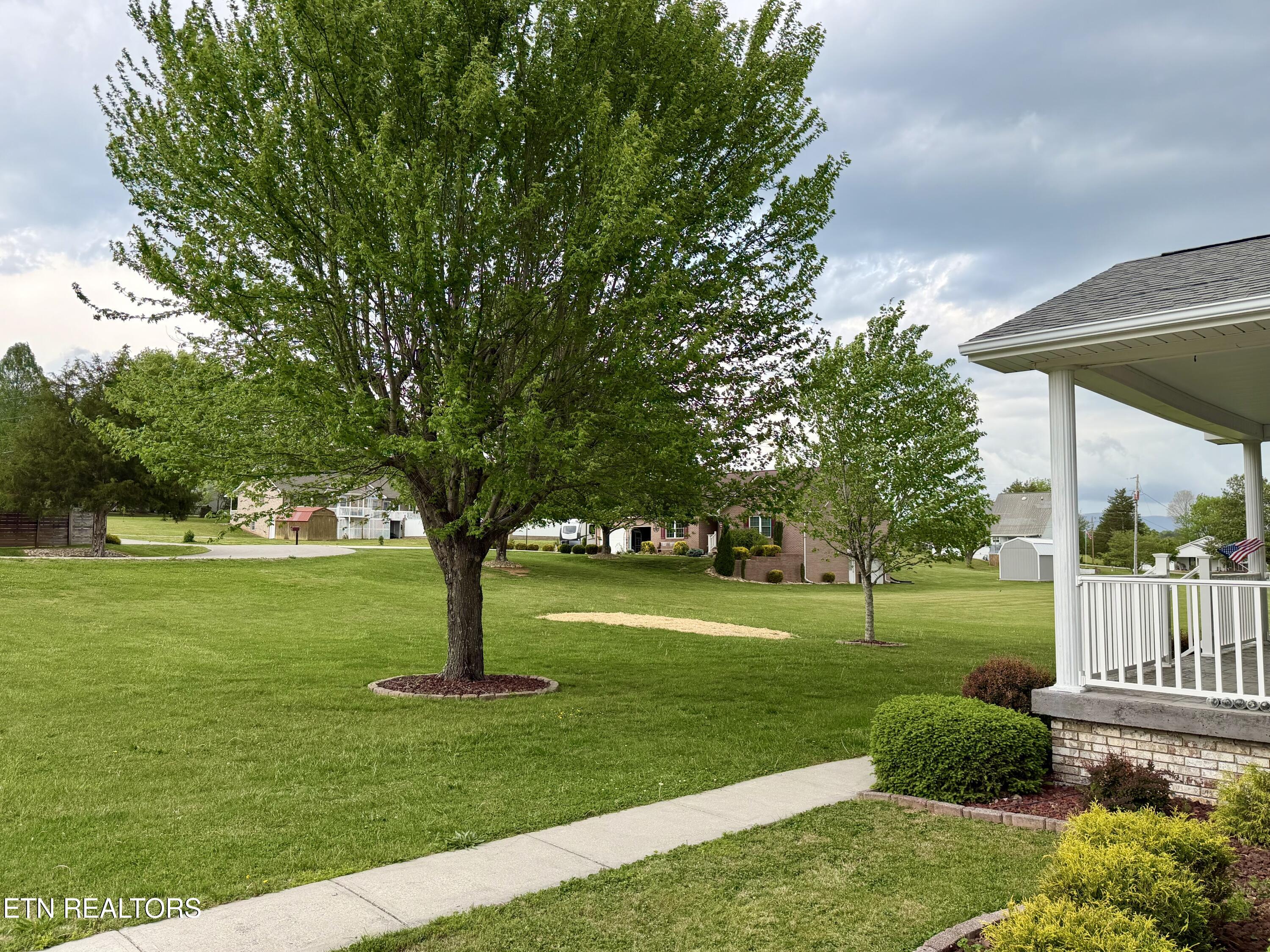 242 Thacker Drive, LaFollette