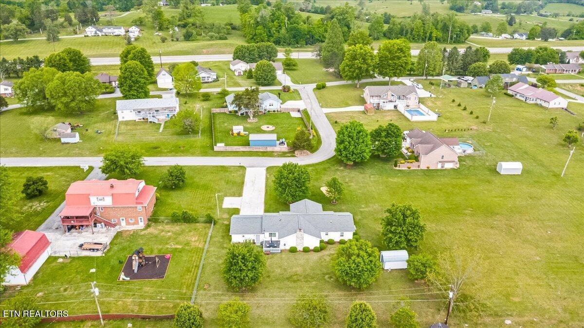 242 Thacker Drive, LaFollette