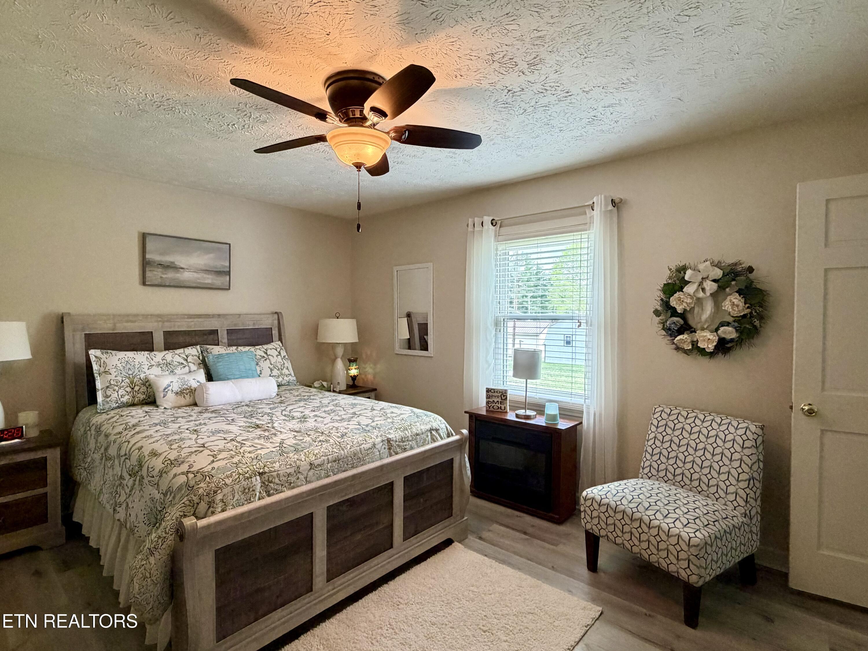 242 Thacker Drive, LaFollette