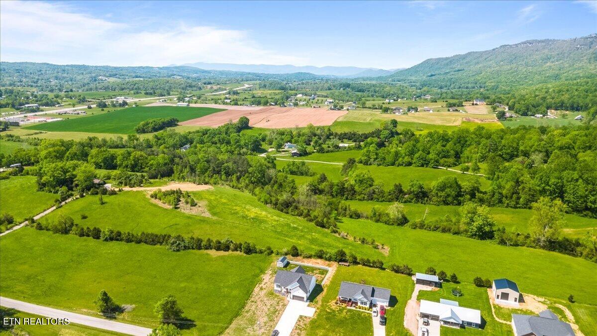 309 Greene Lane, LaFollette