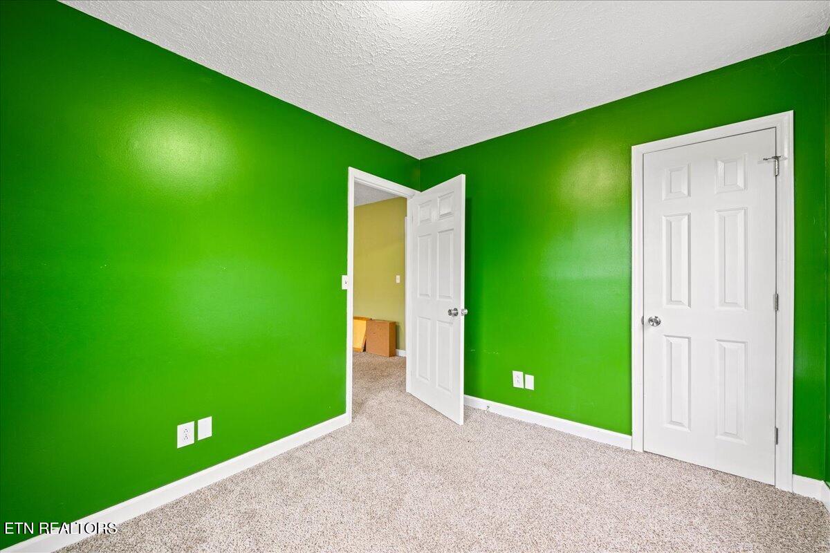 318 Springfield Drive, LaFollette