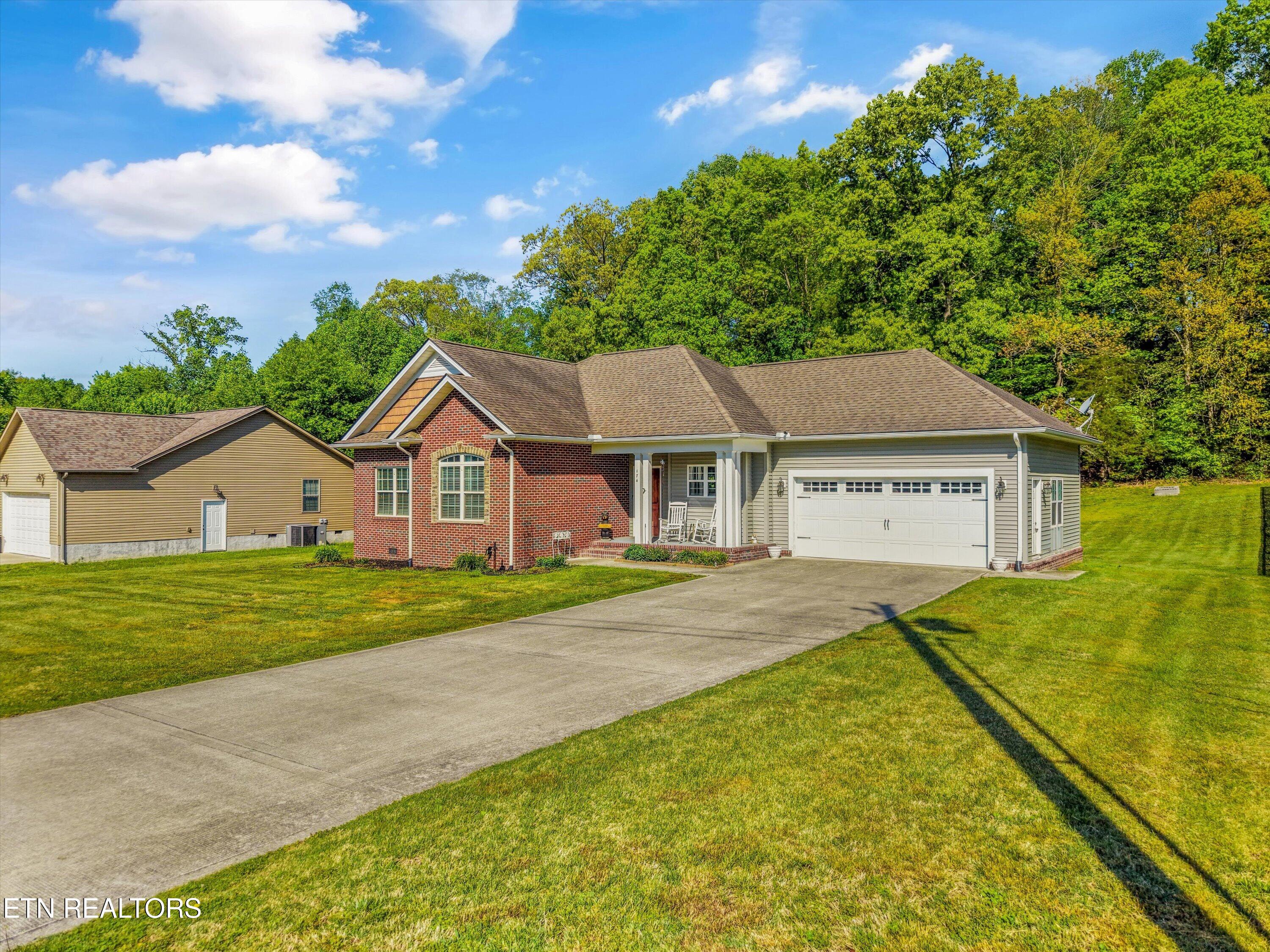 174 Zoe Circle