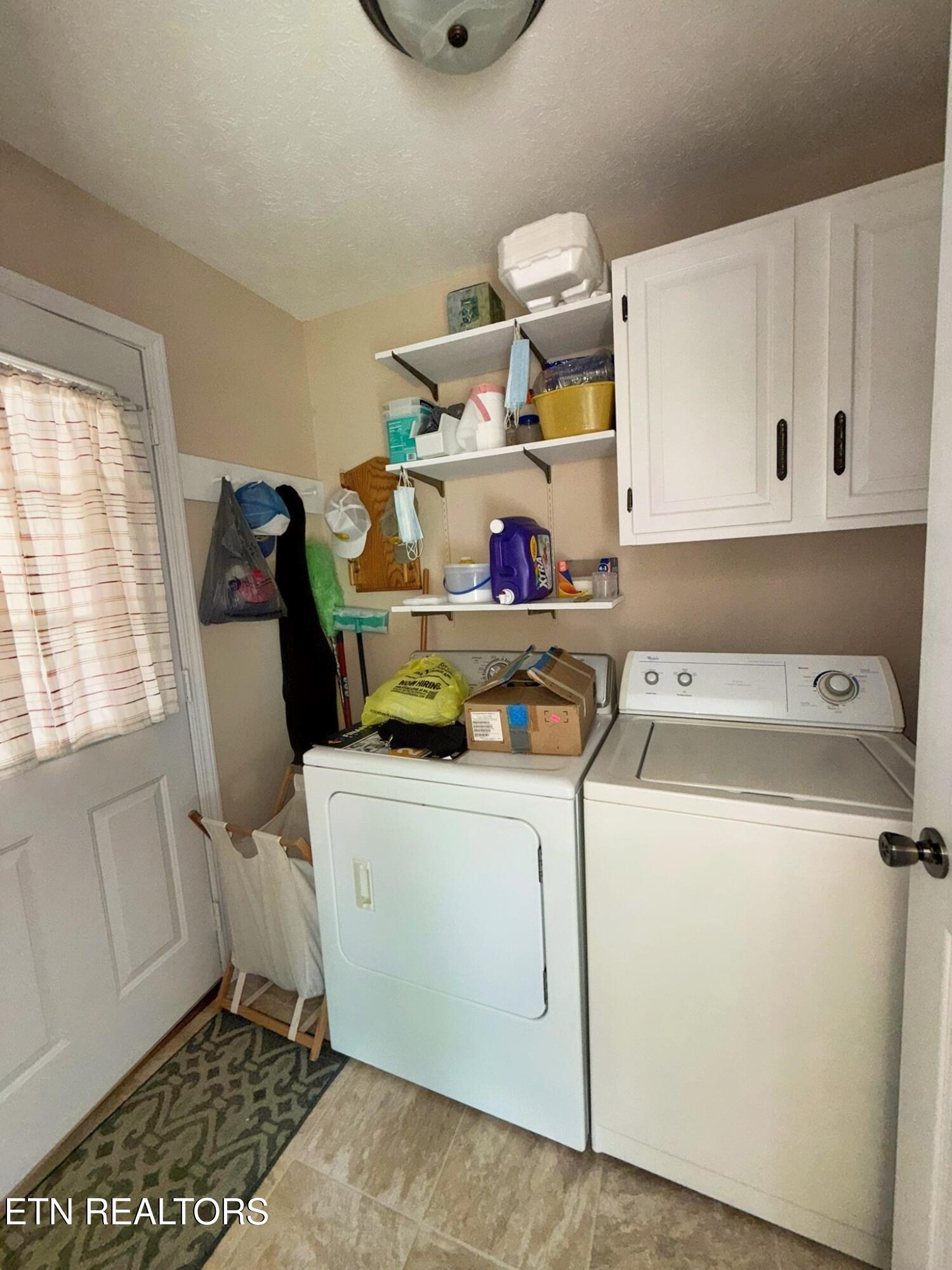 155 Valley View Rd, LaFollette