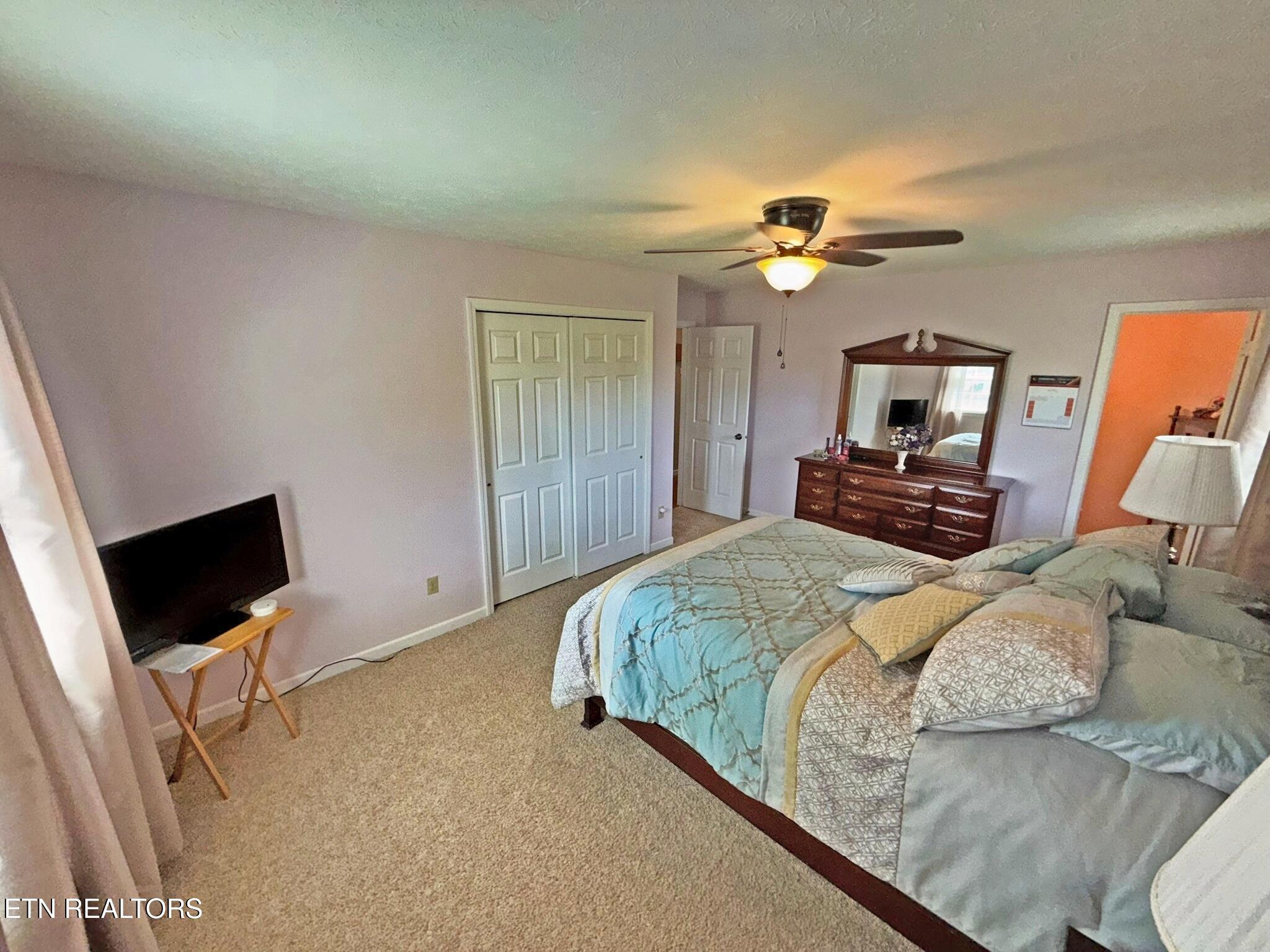 155 Valley View Rd, LaFollette