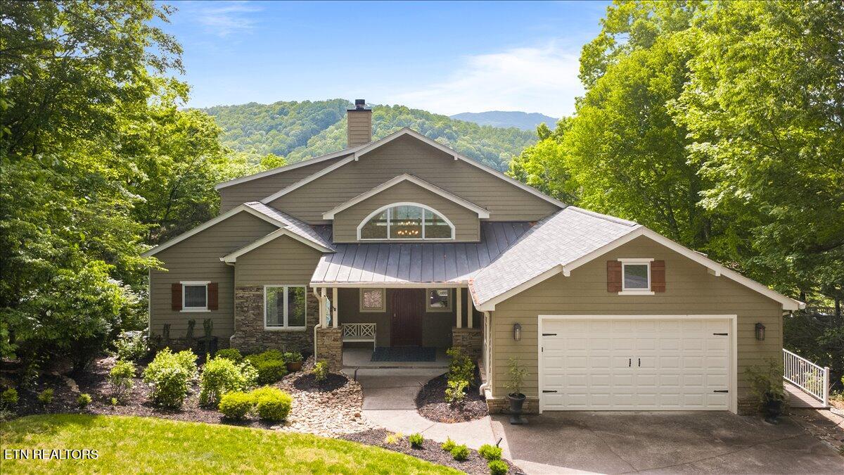 1304 N. Shorewood Lane