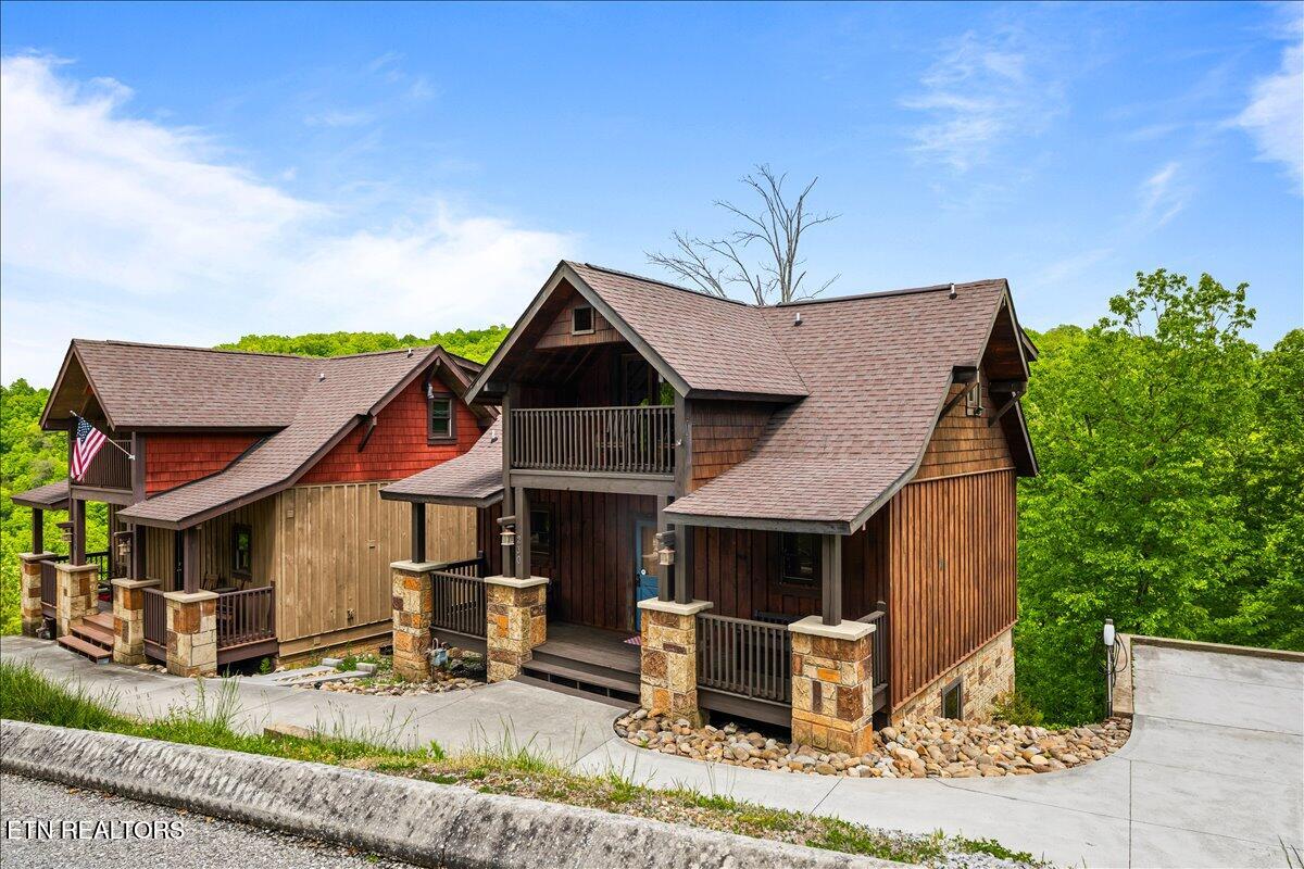 230 Foxwood Drive
