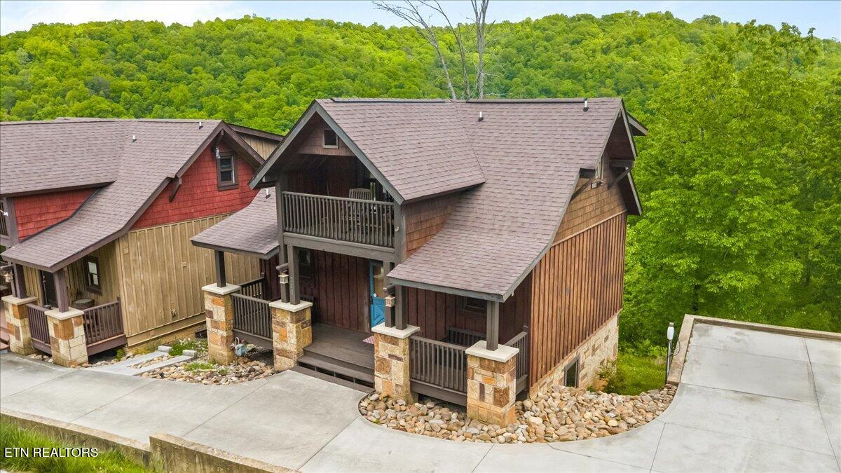230 Foxwood Drive