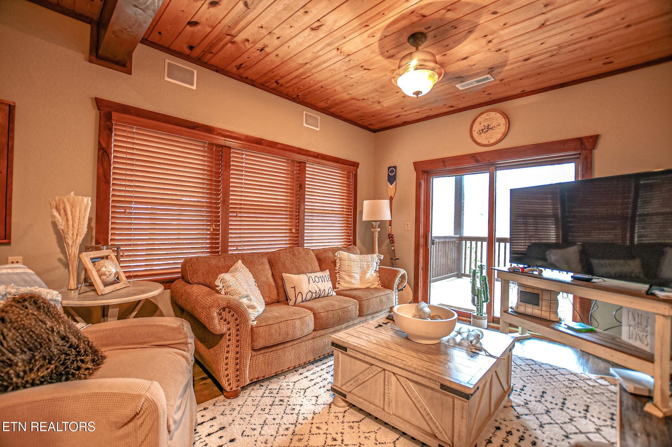 230 Foxwood Drive