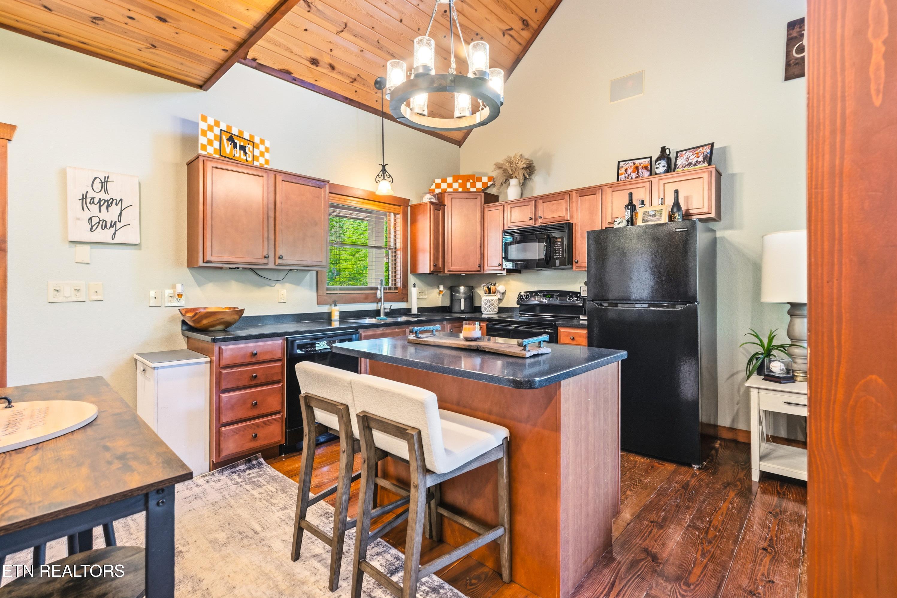 230 Foxwood Drive