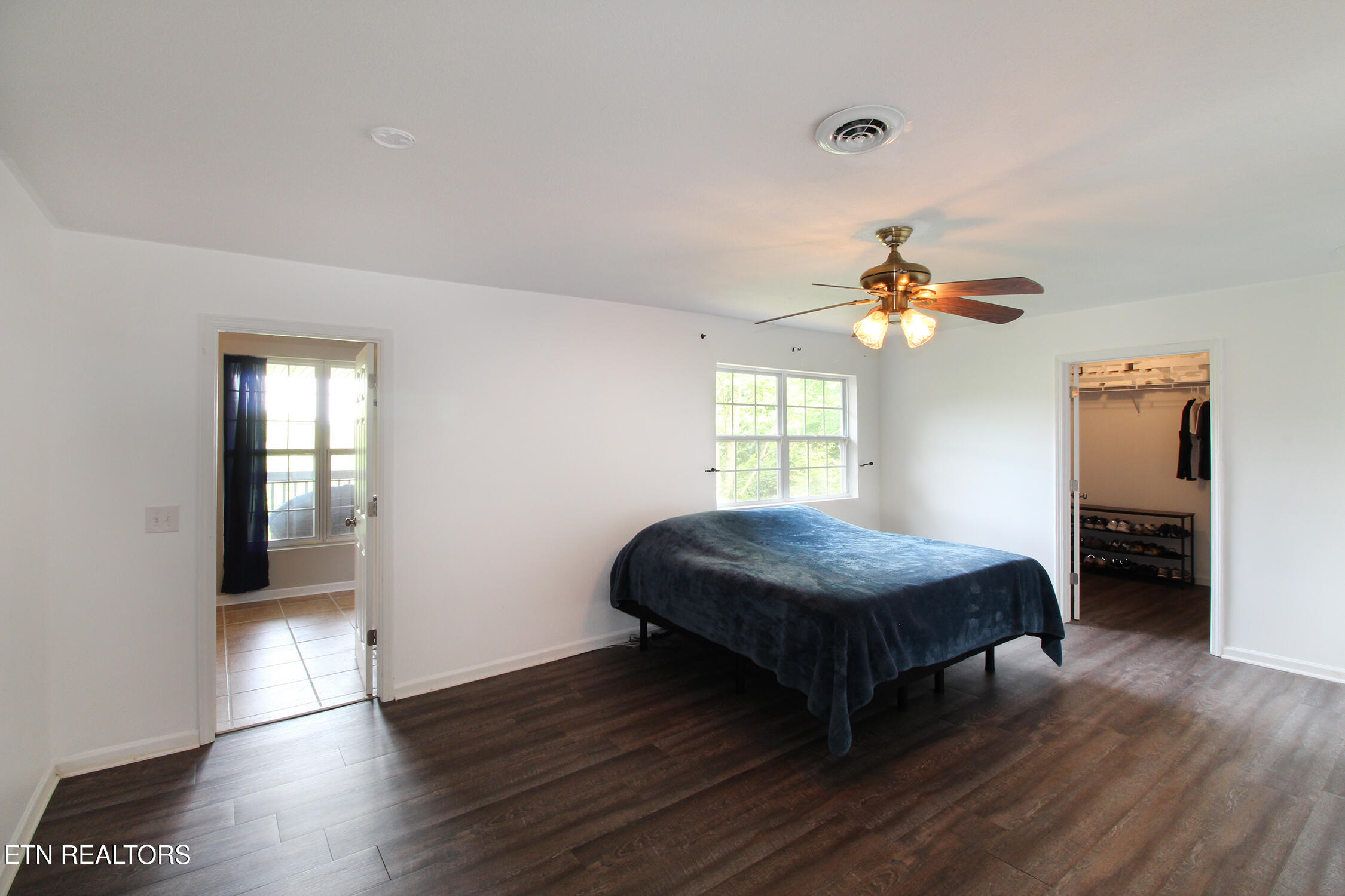 233 Sequoyah Tr
