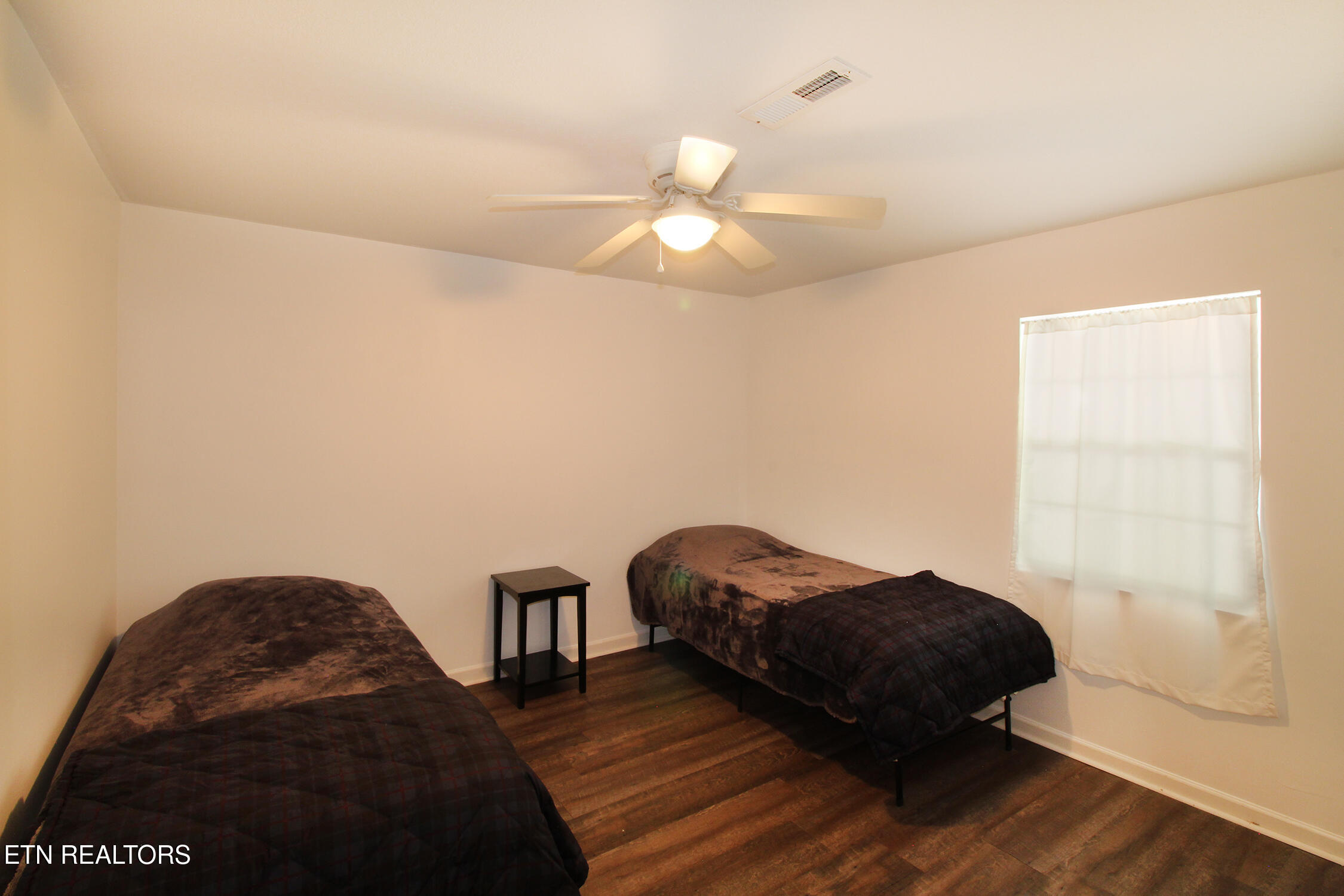233 Sequoyah Tr