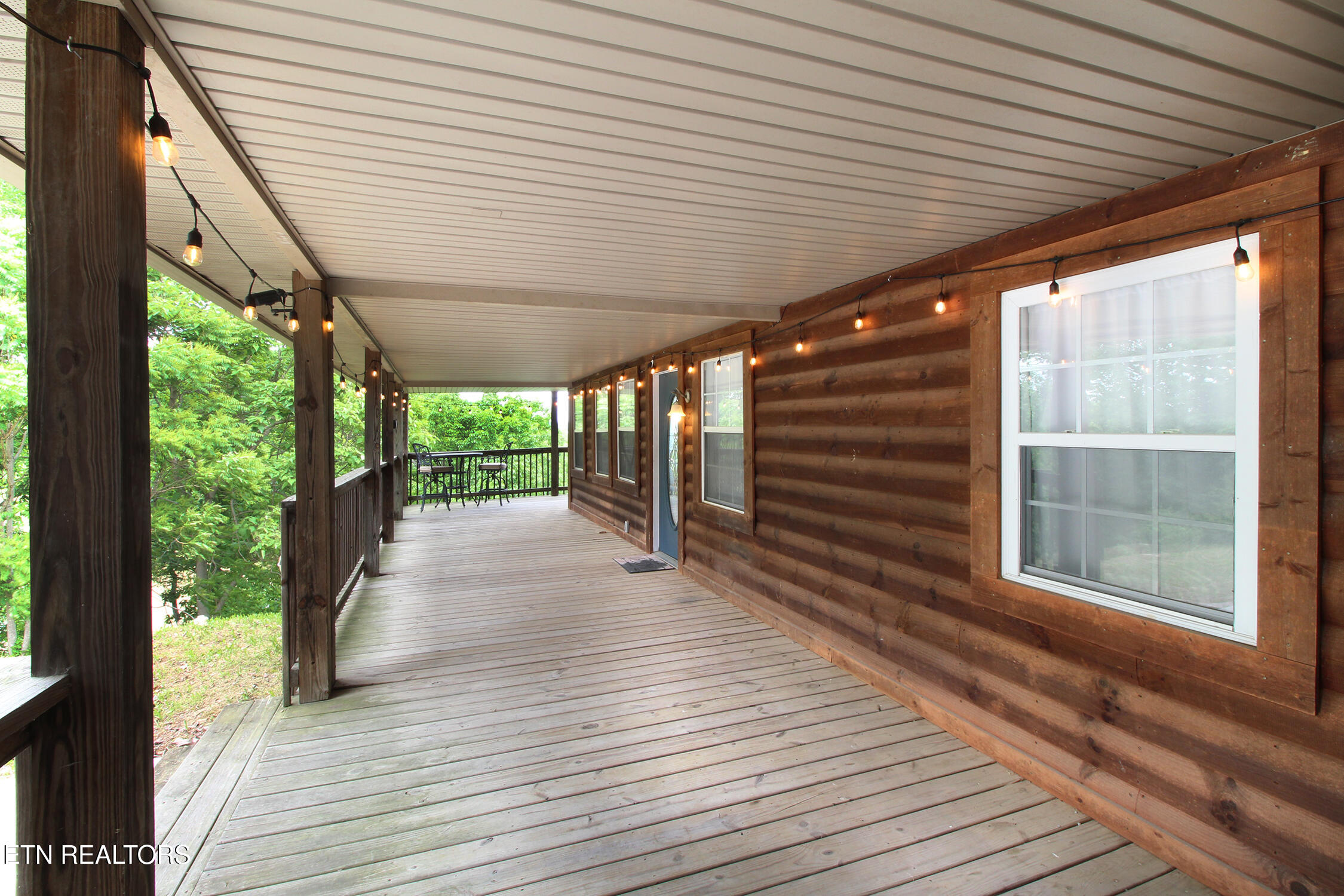 233 Sequoyah Tr