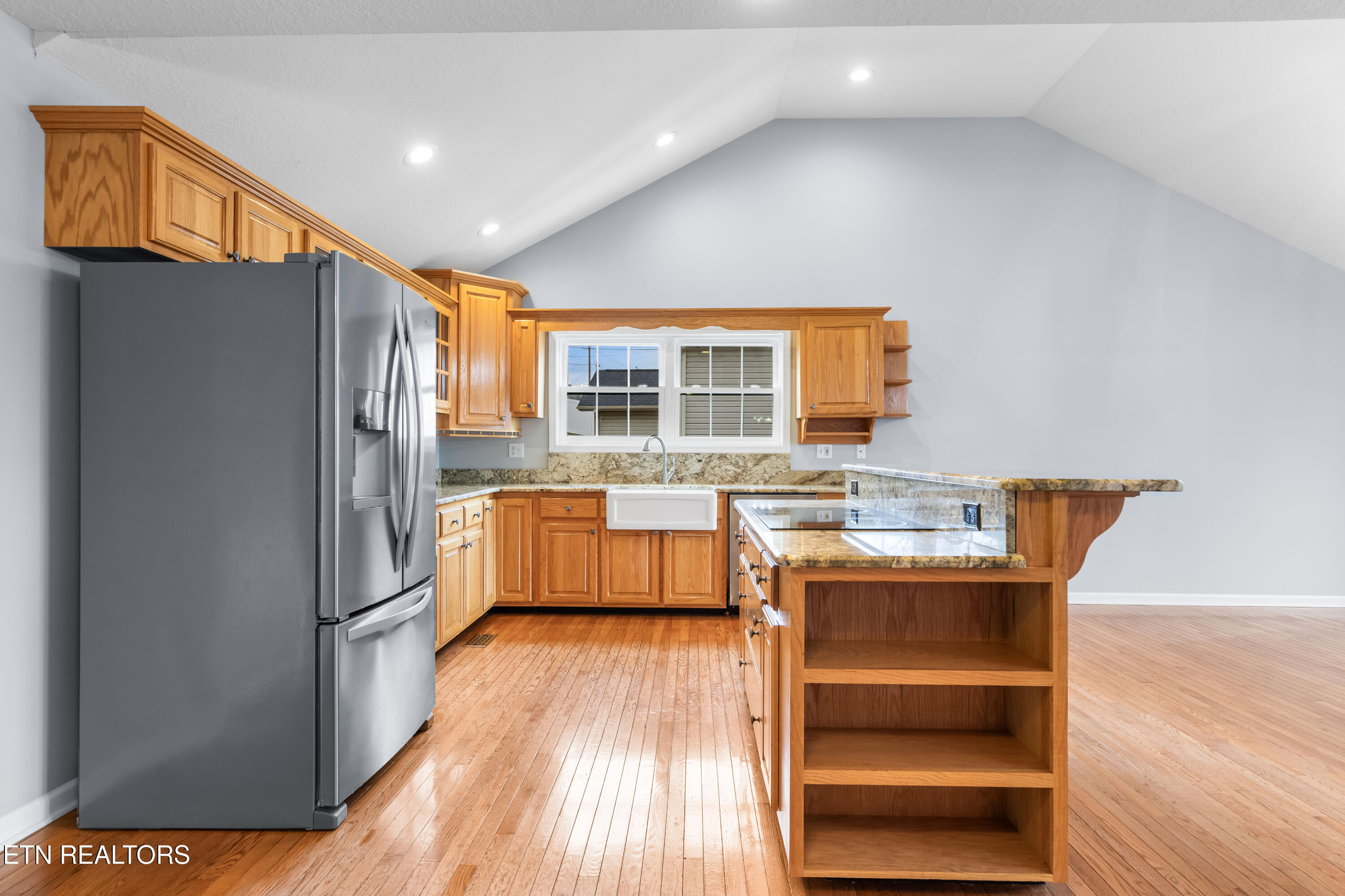 206 Hickory Lane
