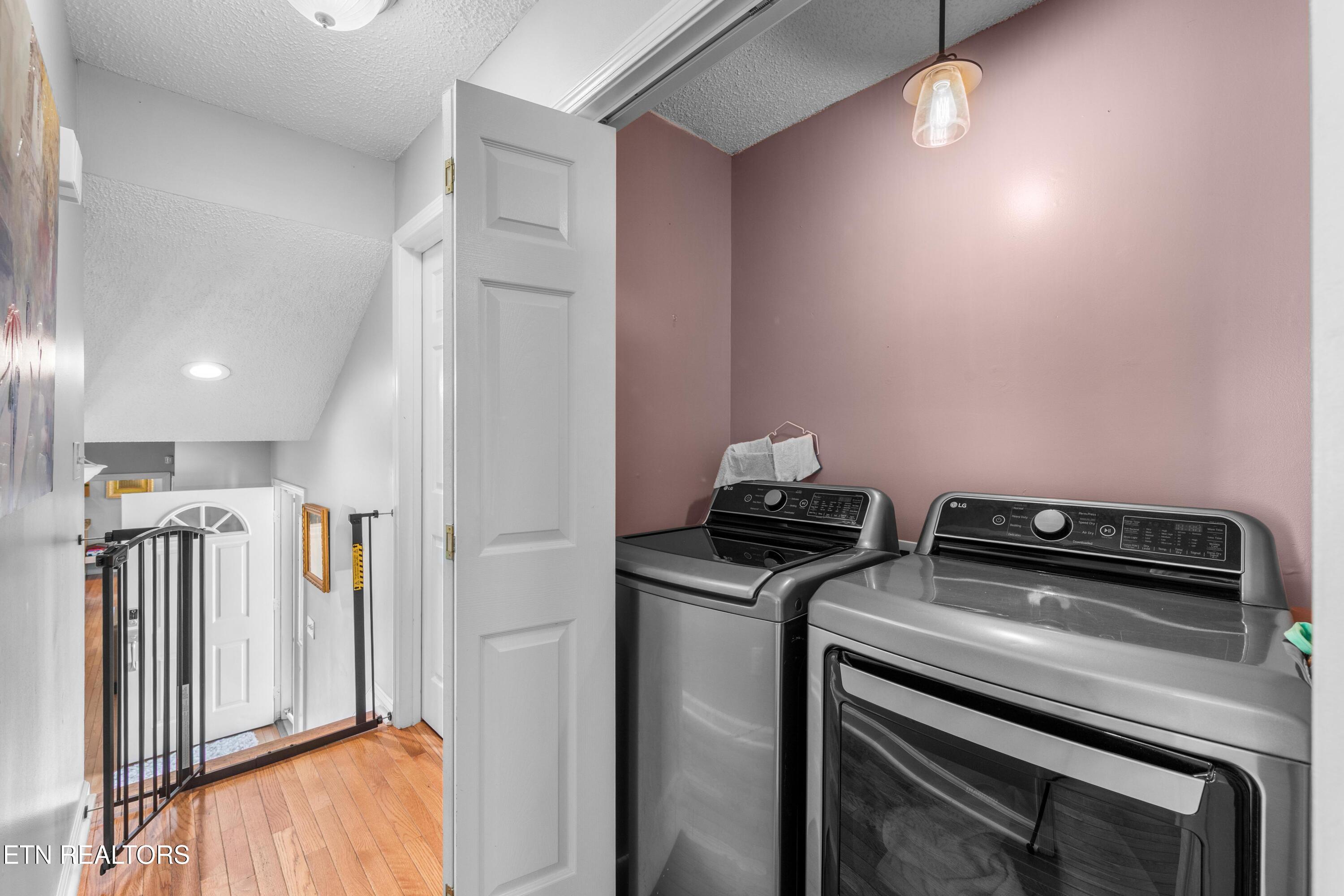 206 Hickory Lane
