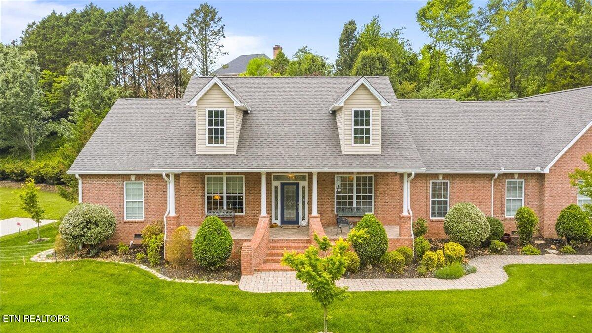 48 Riverside Drive